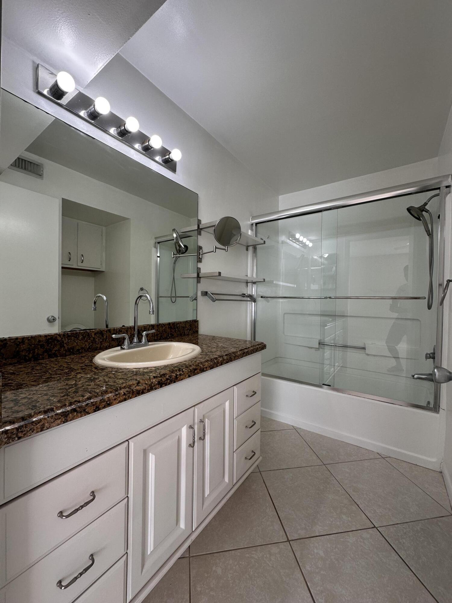 CASABLANCA ISLES CONDO - Residential Lease