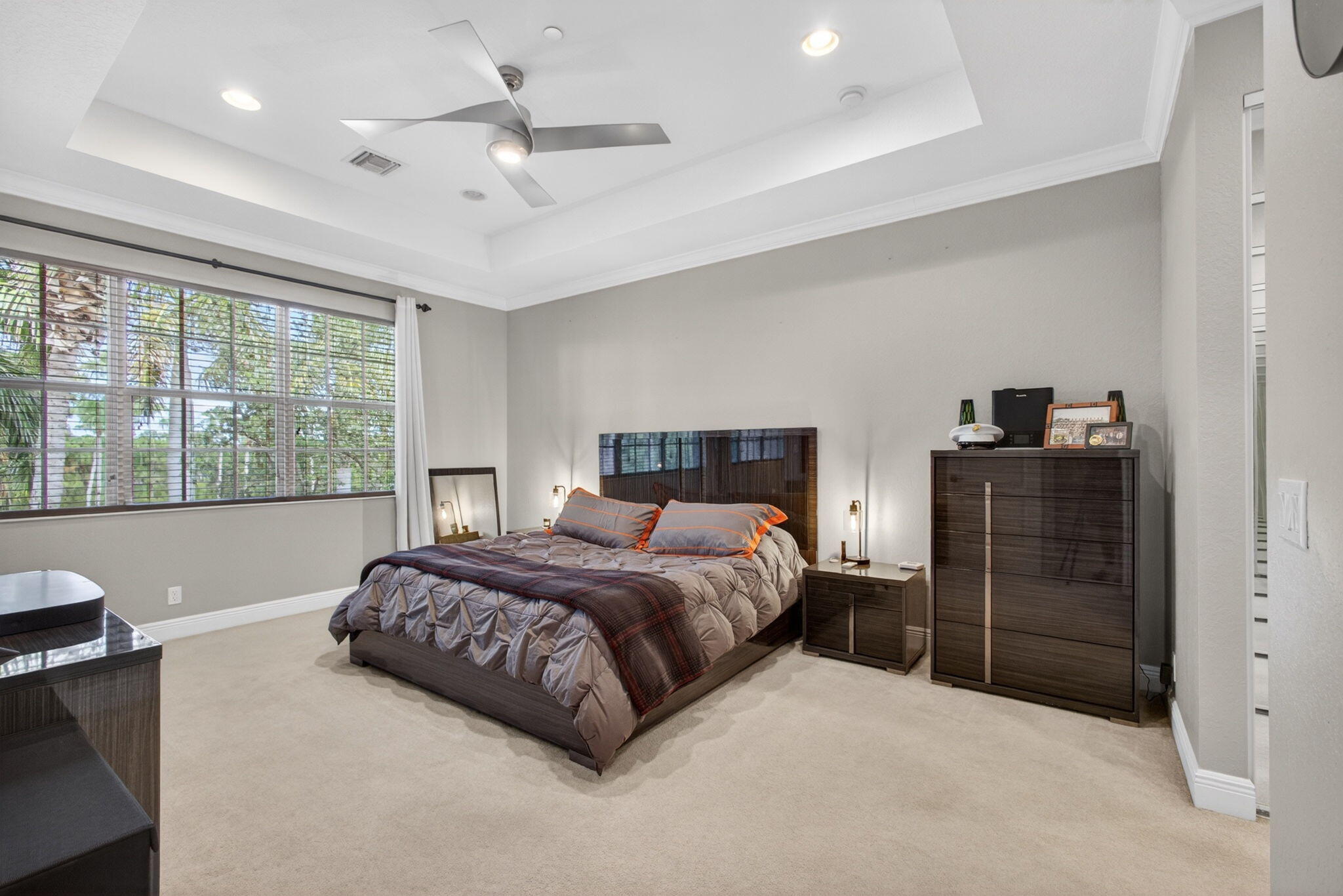 CIELO TOWNHOMES AT SHOPS OF DONALD ROSS - Residential