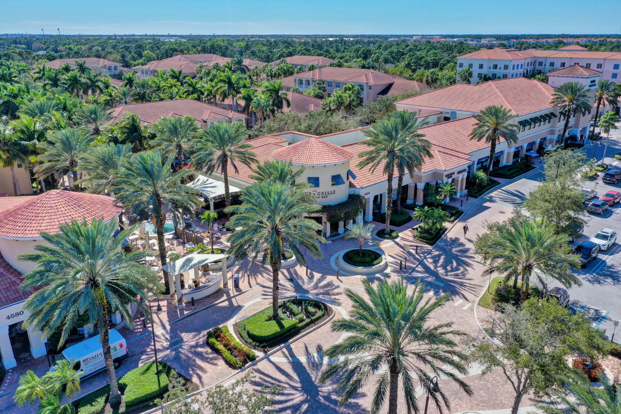 CIELO TOWNHOMES AT SHOPS OF DONALD ROSS - Residential