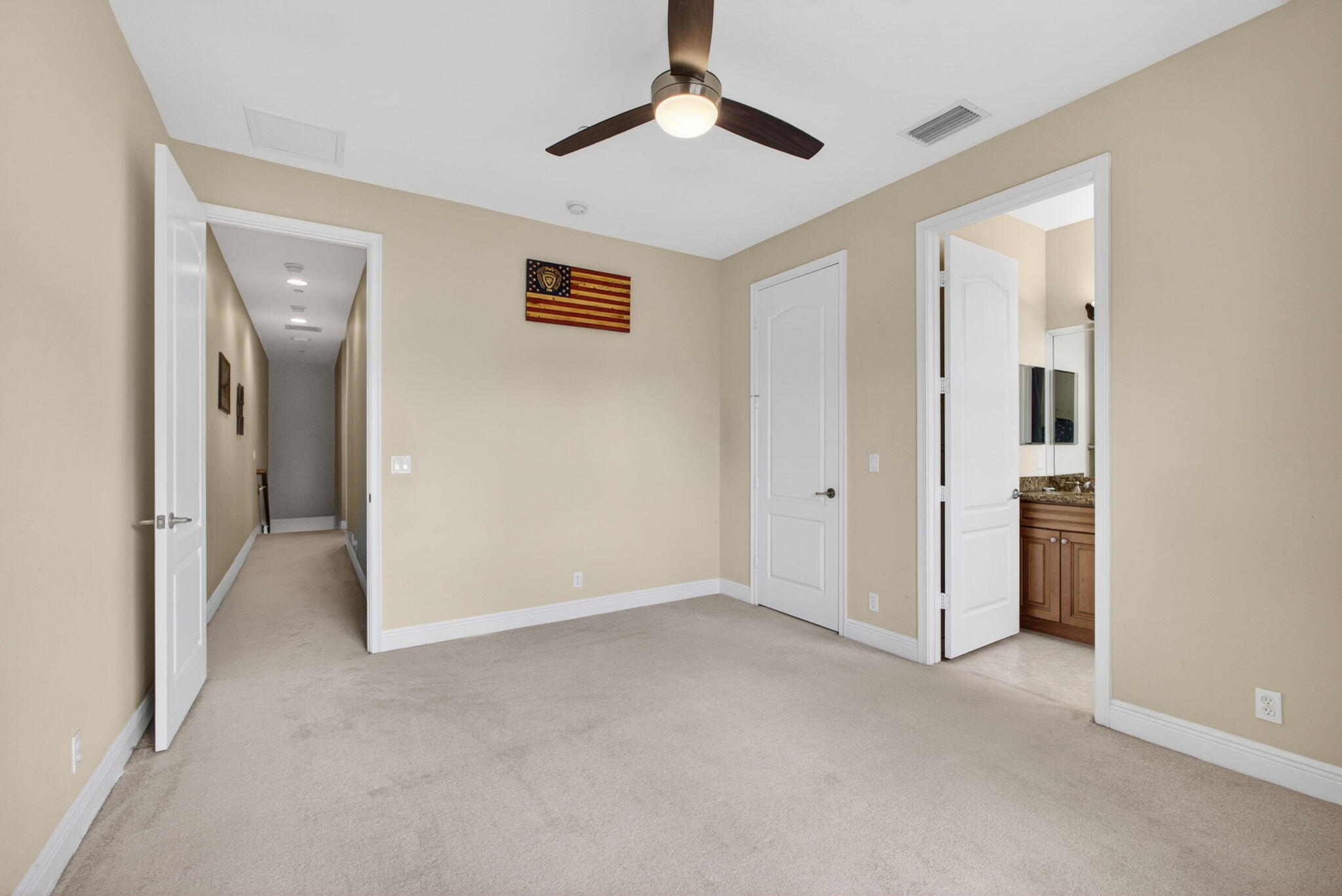 CIELO TOWNHOMES AT SHOPS OF DONALD ROSS - Residential