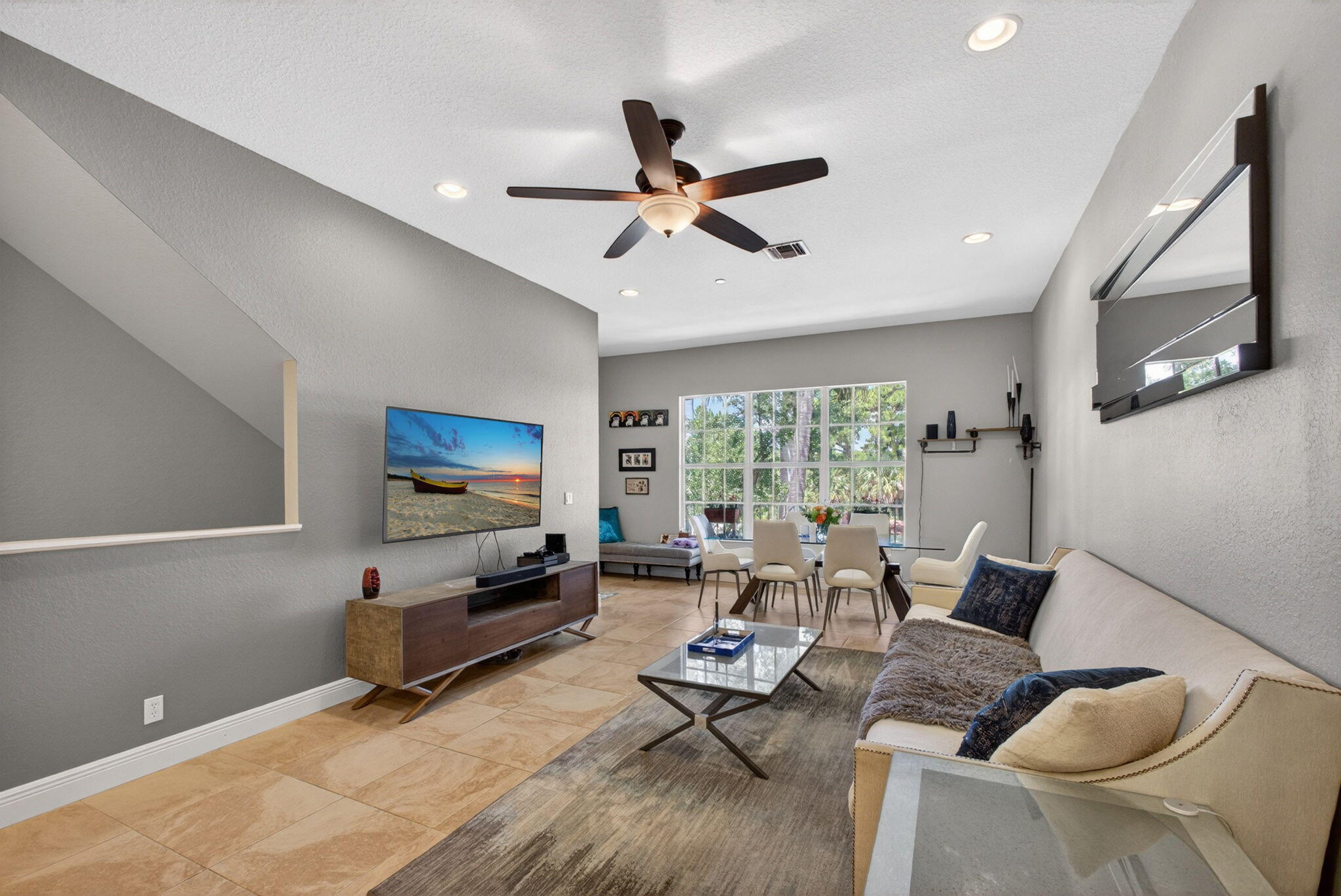 CIELO TOWNHOMES AT SHOPS OF DONALD ROSS - Residential