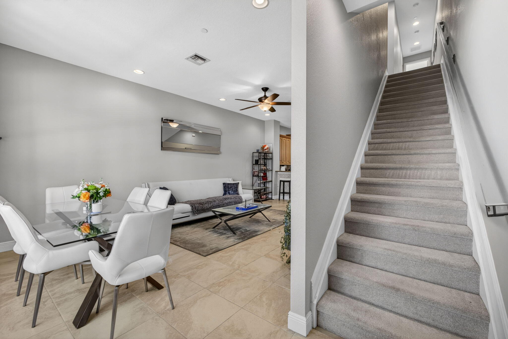 CIELO TOWNHOMES AT SHOPS OF DONALD ROSS - Residential