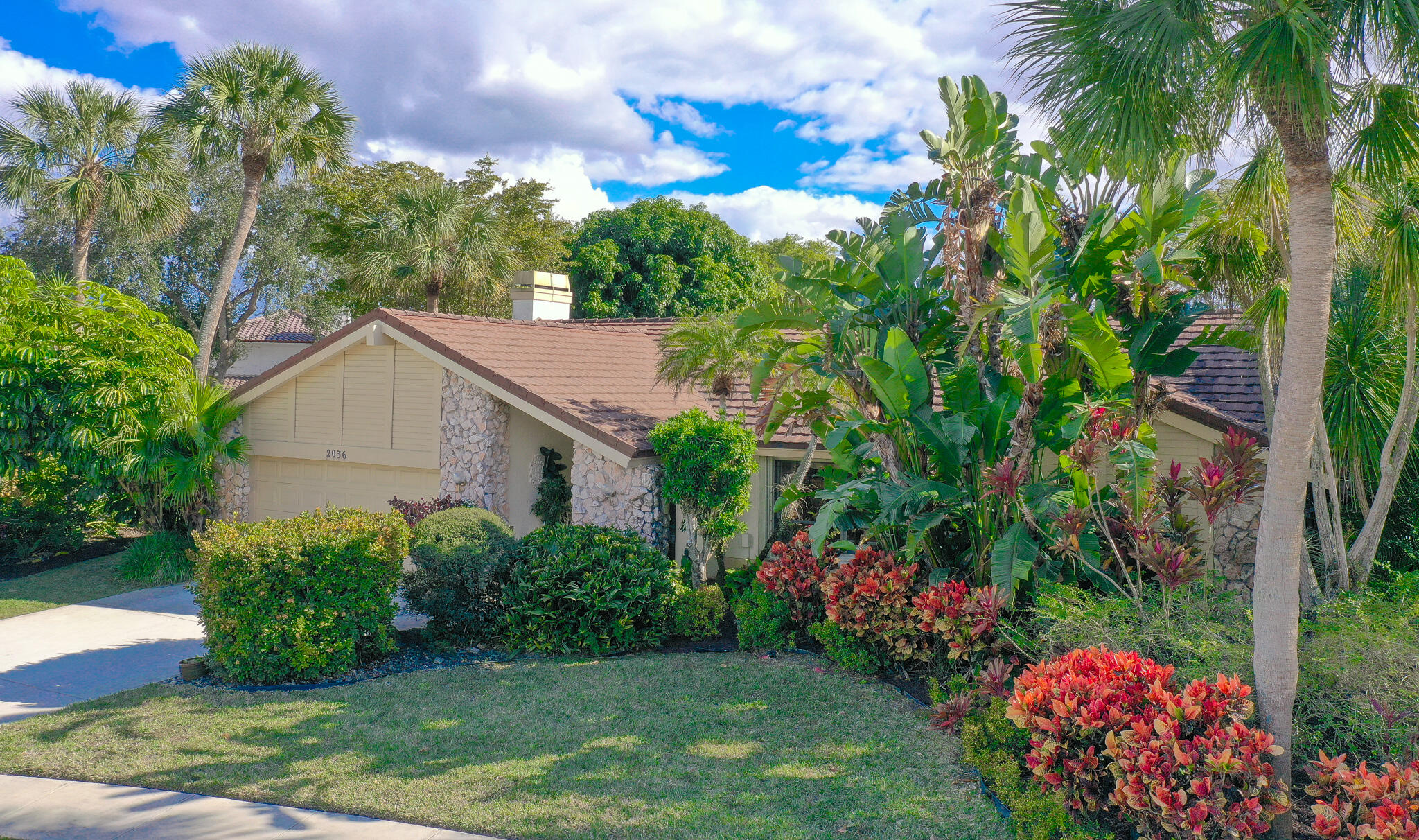 GREENVIEW SHORES - Residential