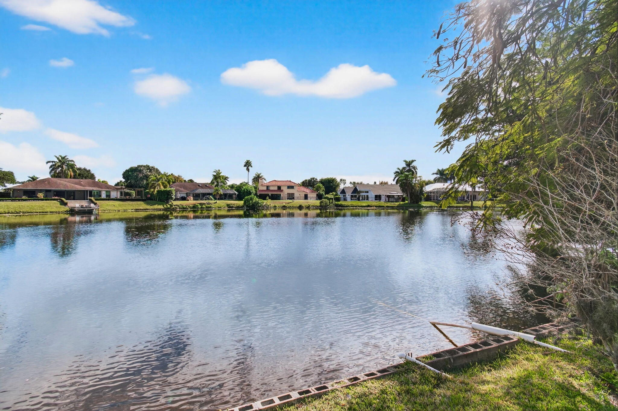 GREENVIEW SHORES - Residential