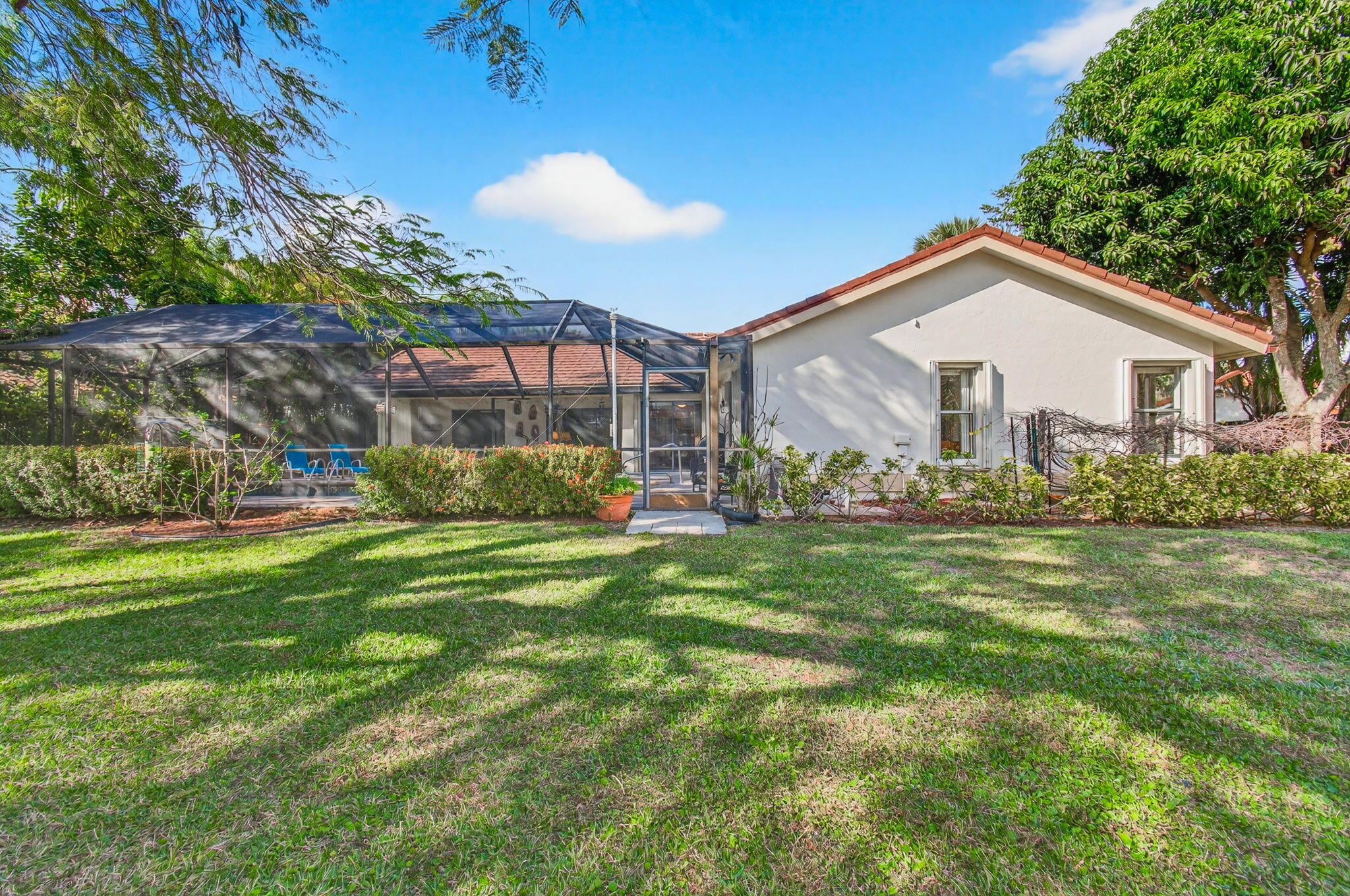 GREENVIEW SHORES - Residential