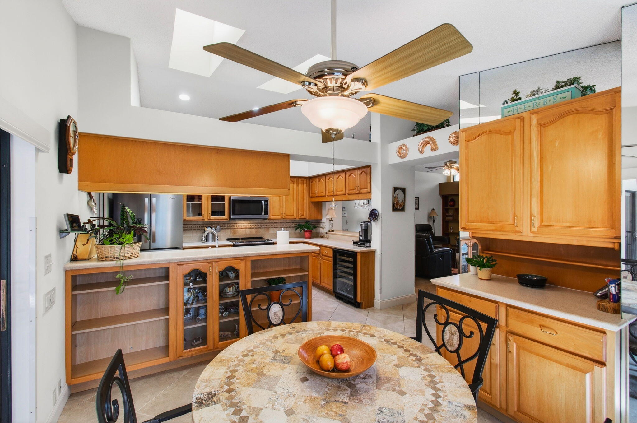 GREENVIEW SHORES - Residential