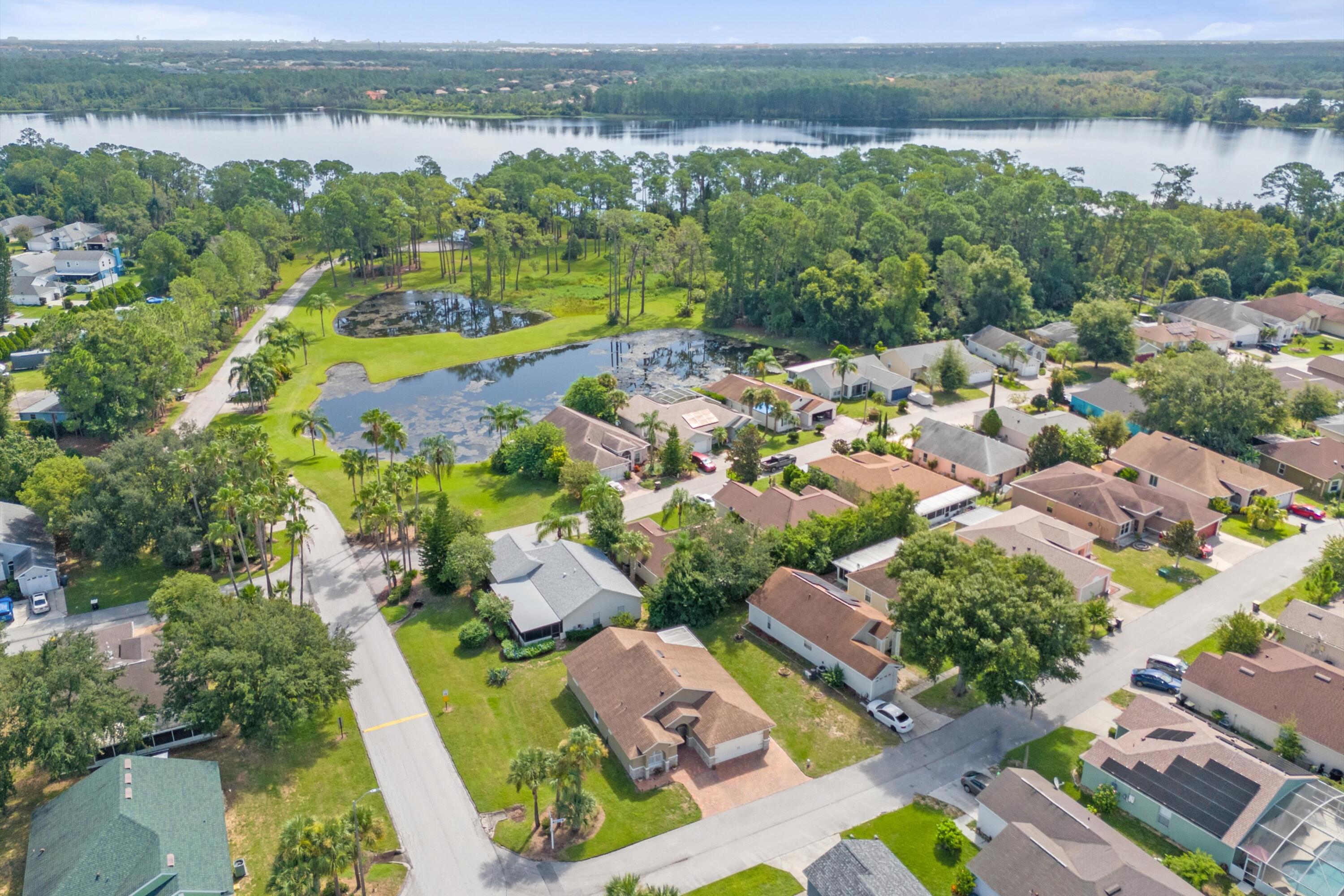 LAKESIDE AT BASS LAKE - Residential