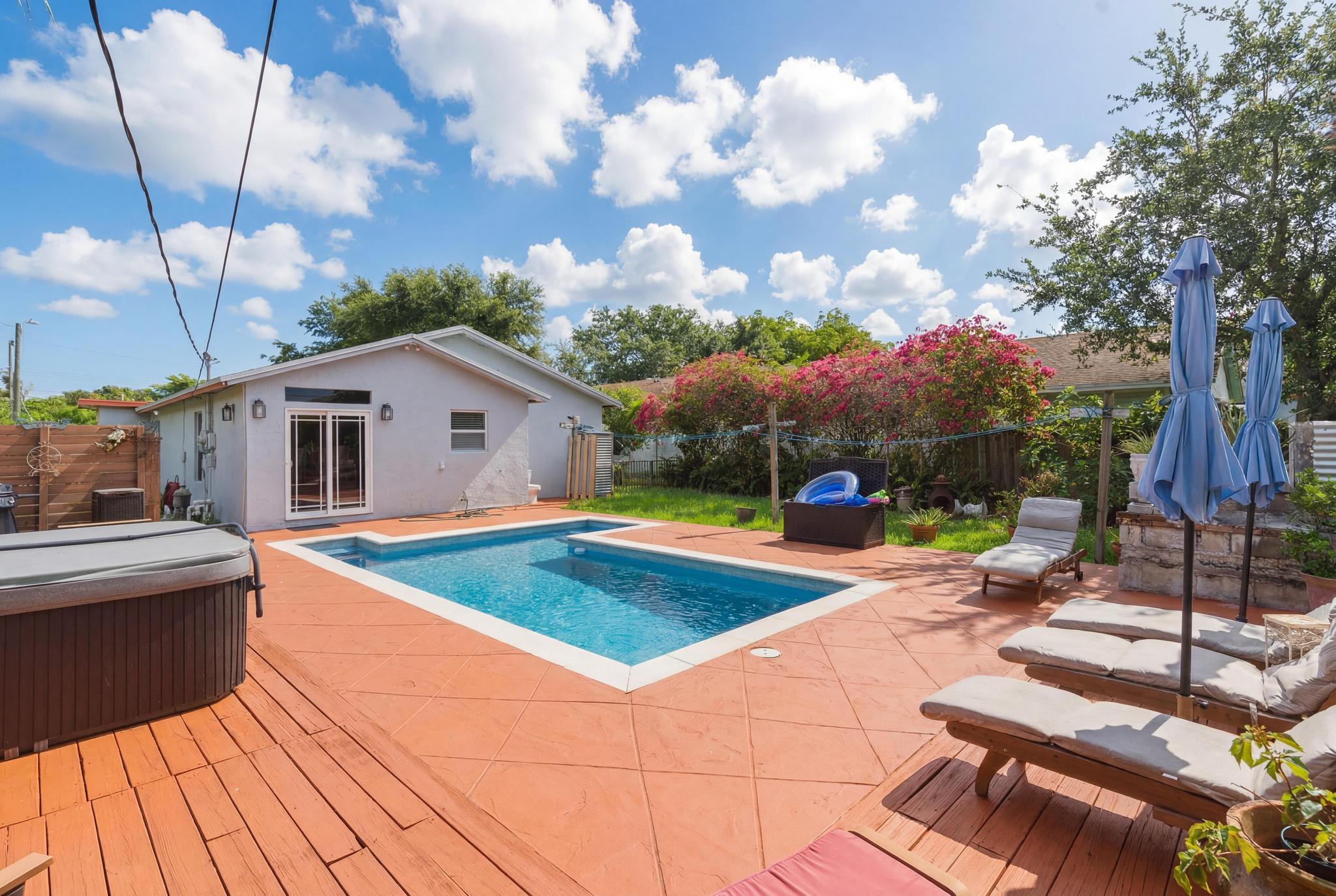 COLE ADD TO POMPANO - Residential