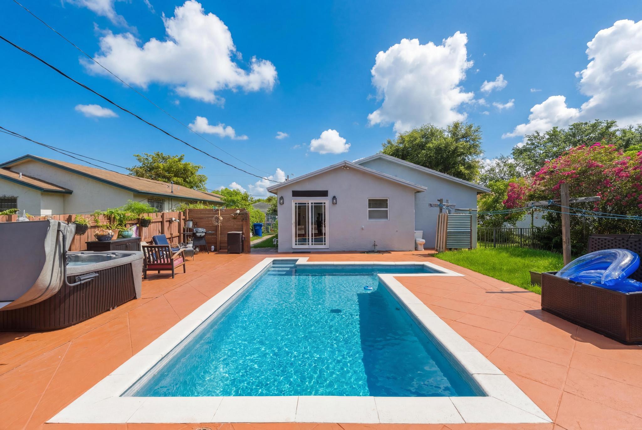 COLE ADD TO POMPANO - Residential