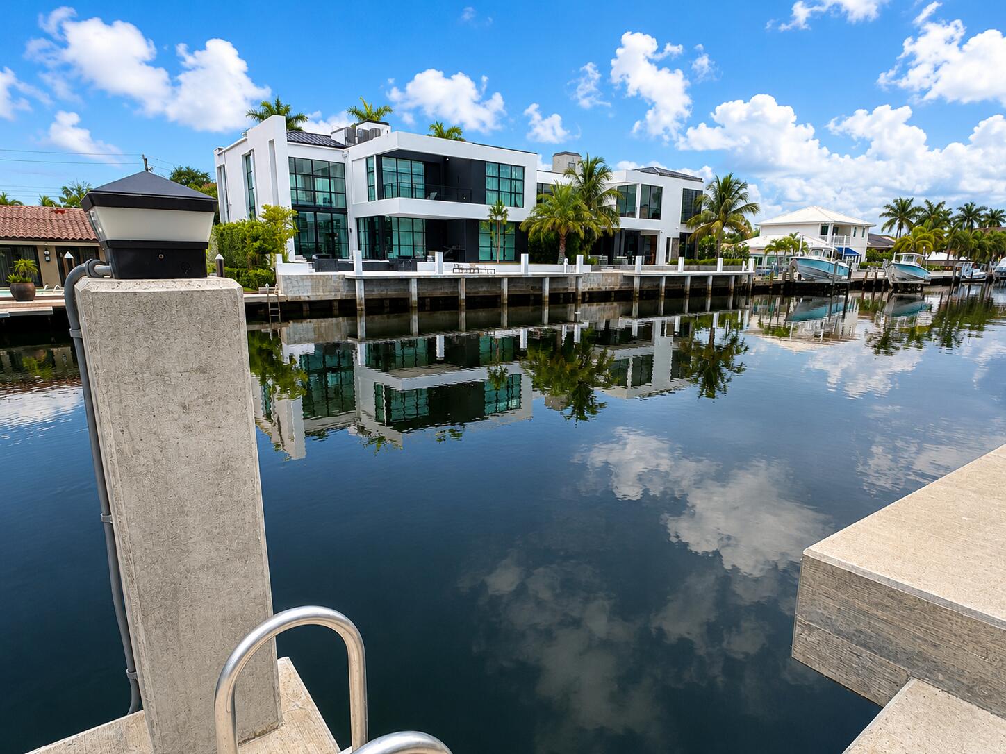 DELPHI TOWERS CONDO - Residential Lease