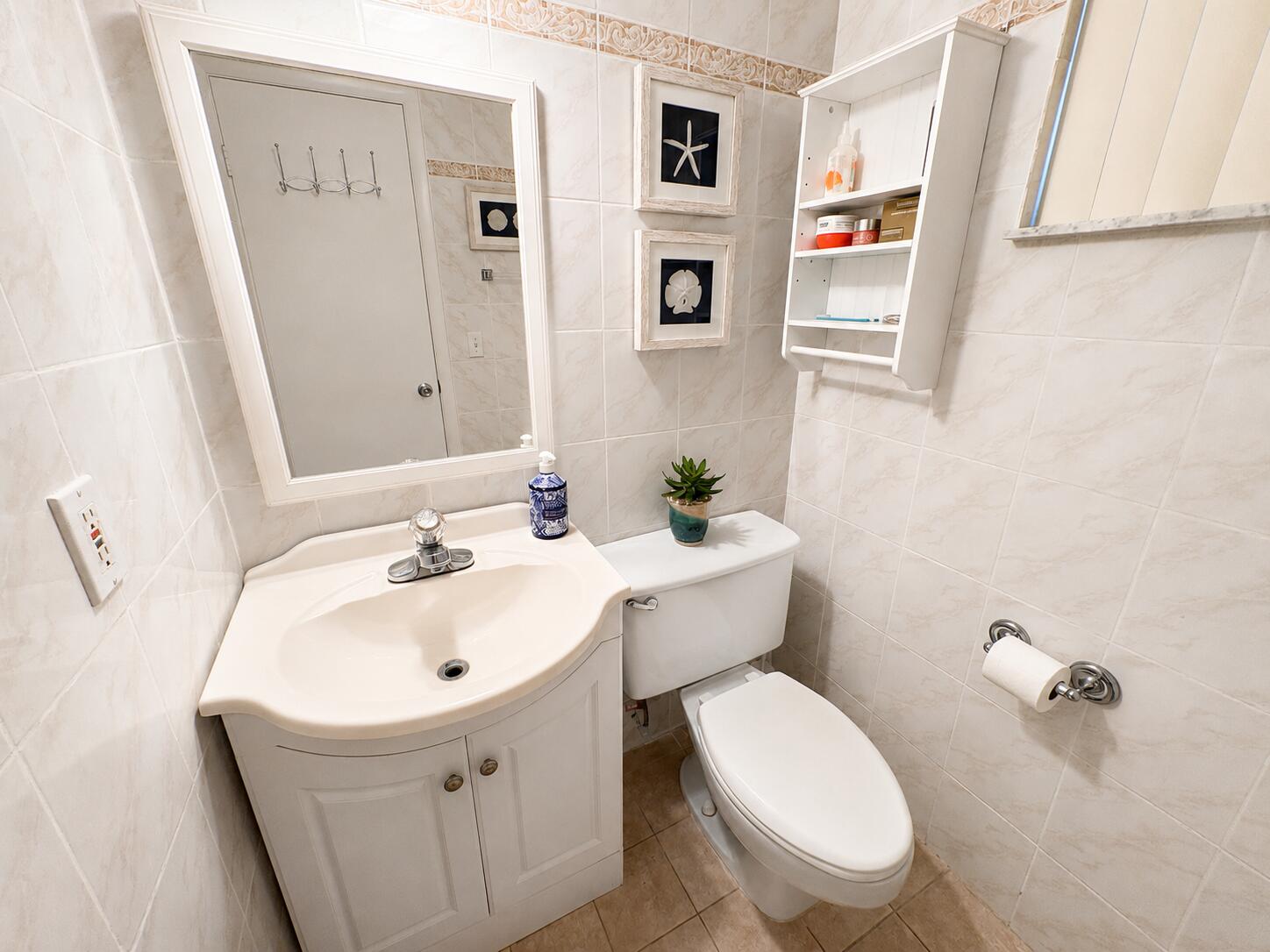 DELPHI TOWERS CONDO - Residential Lease