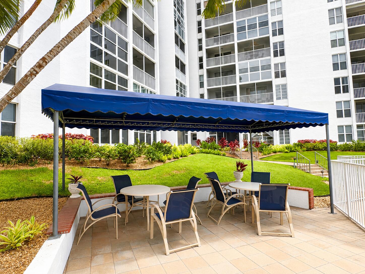 DELPHI TOWERS CONDO - Residential Lease