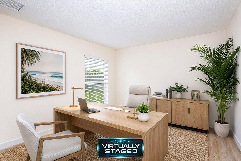 PALM LAKES GARDENS - Residential