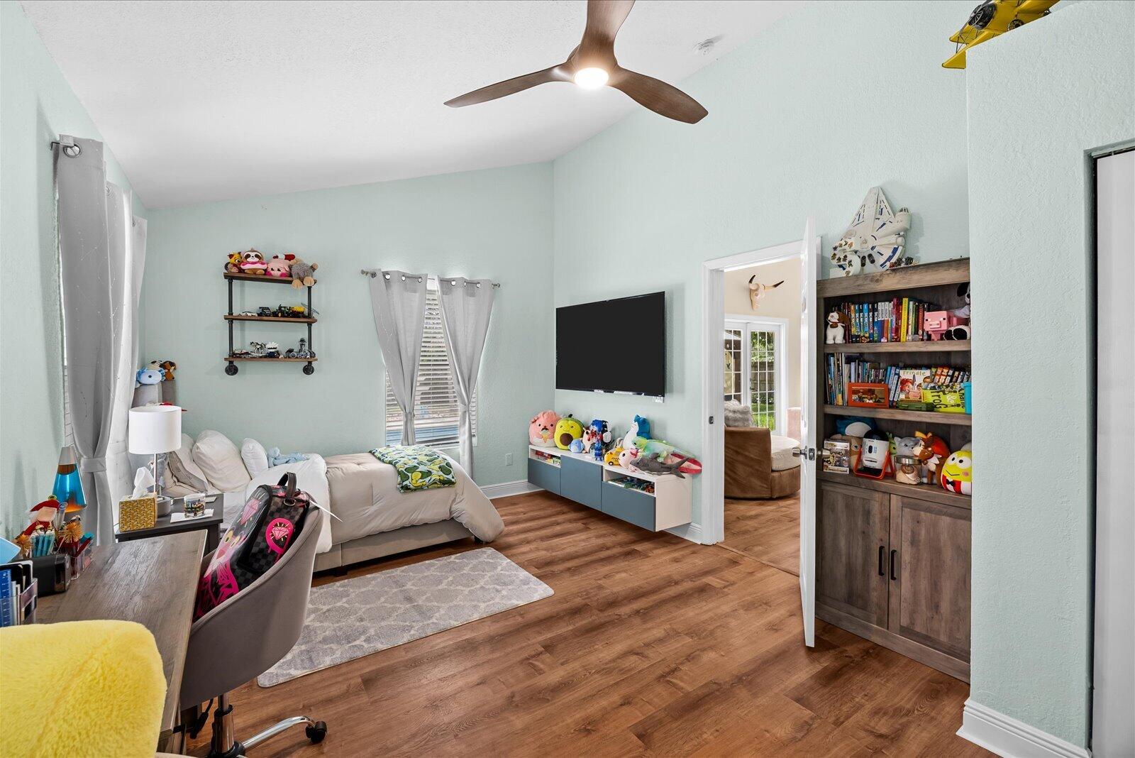 PORT ST LUCIE SECTION 13 - Residential