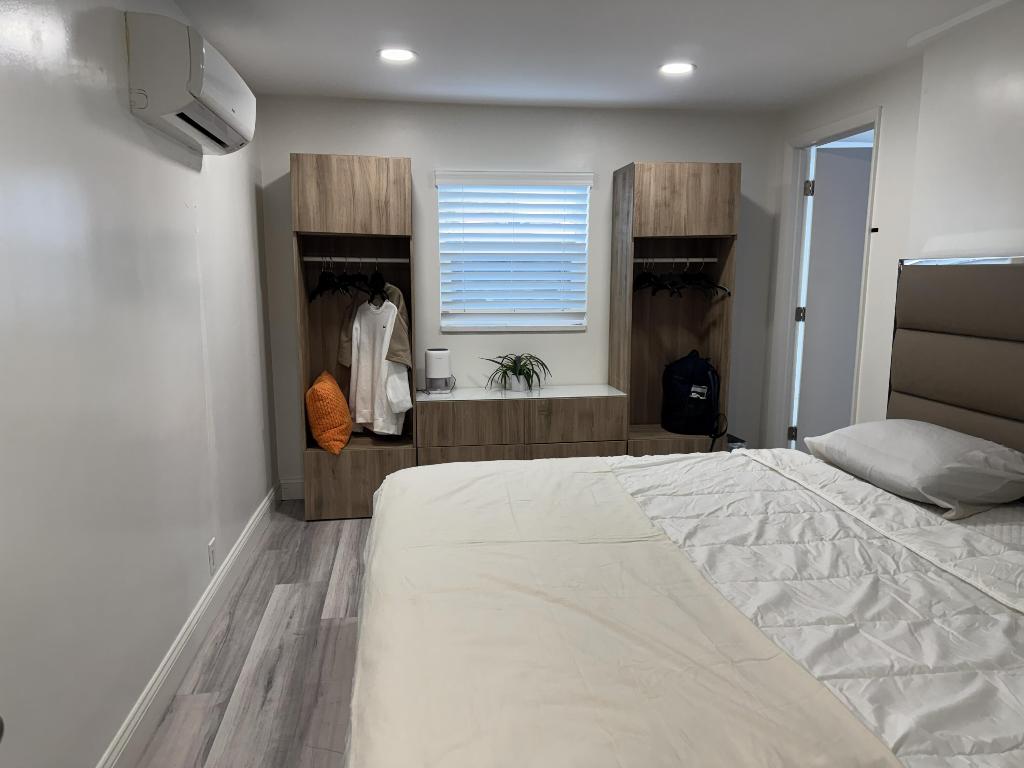 NORTH ANDREWS TERRACE - Residential