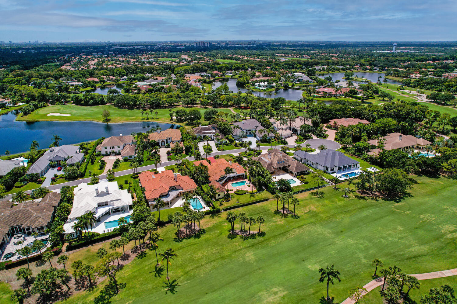 FRENCHMANS CREEK - Residential