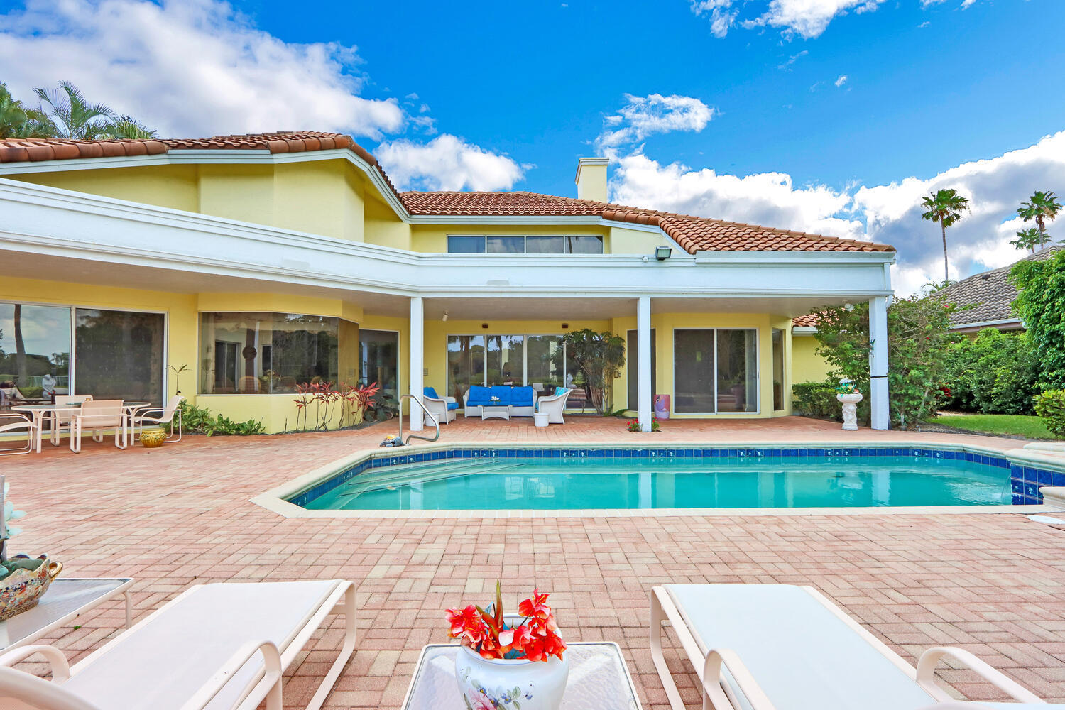 FRENCHMANS CREEK - Residential