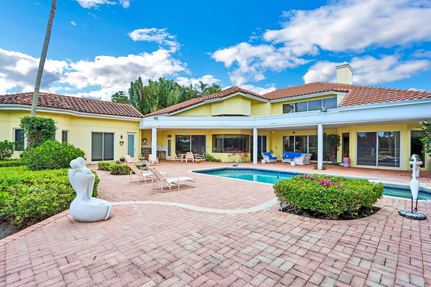 FRENCHMANS CREEK - Residential