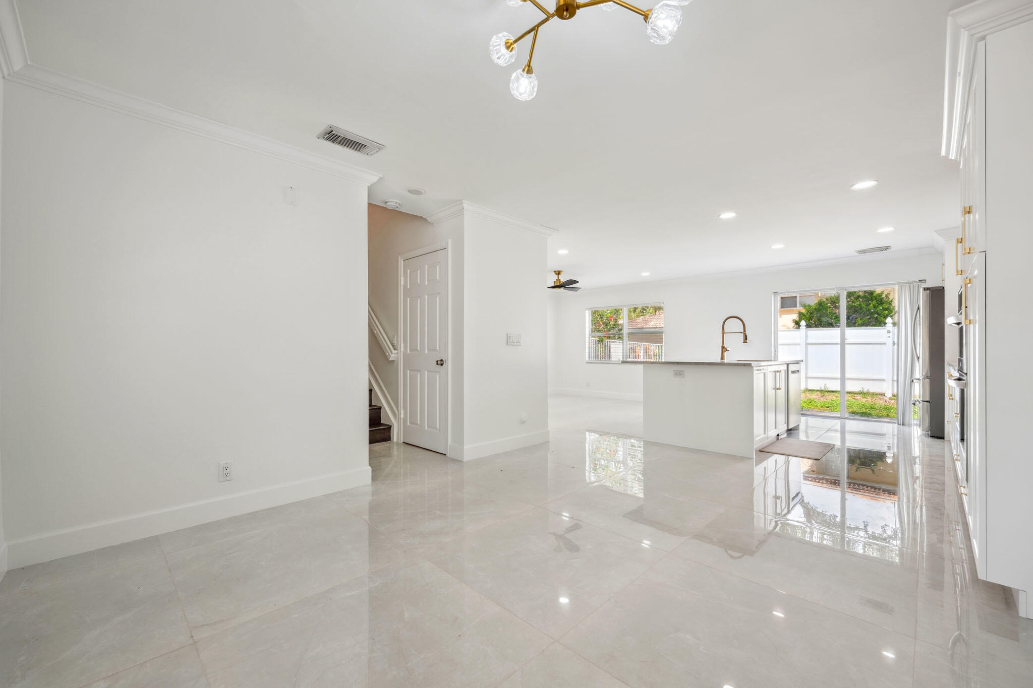 LIBERTY BAY - Residential