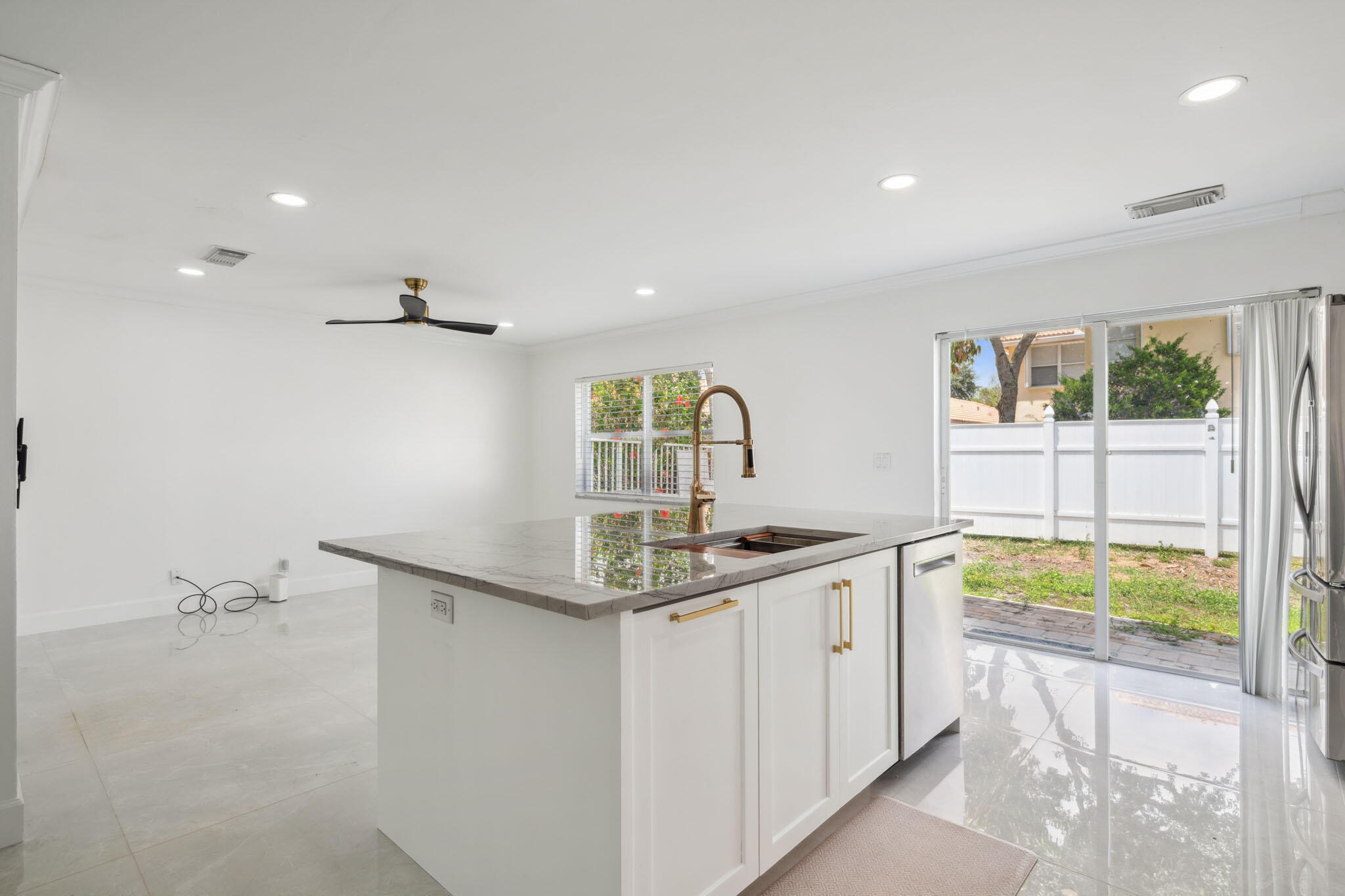 LIBERTY BAY - Residential