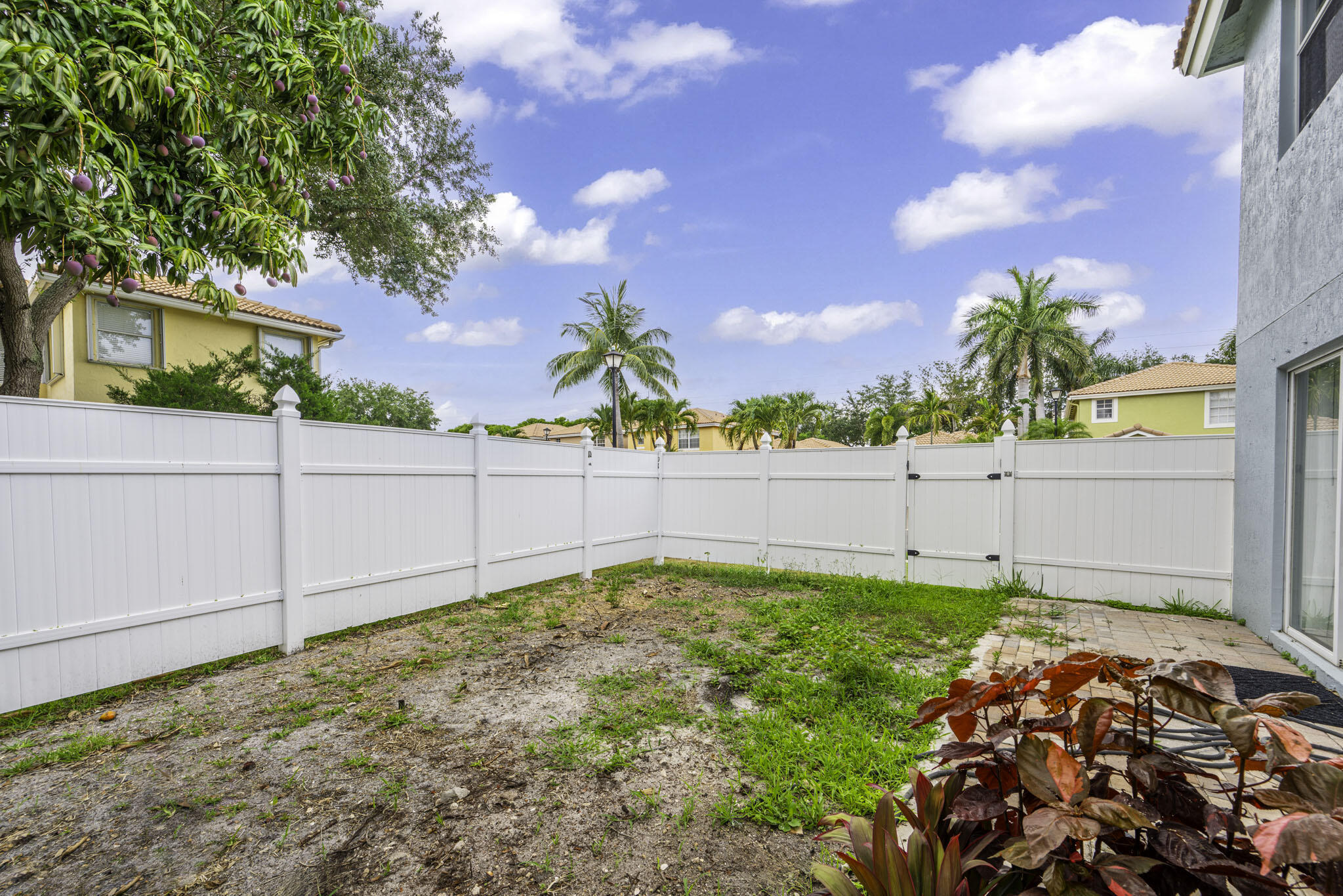 LIBERTY BAY - Residential
