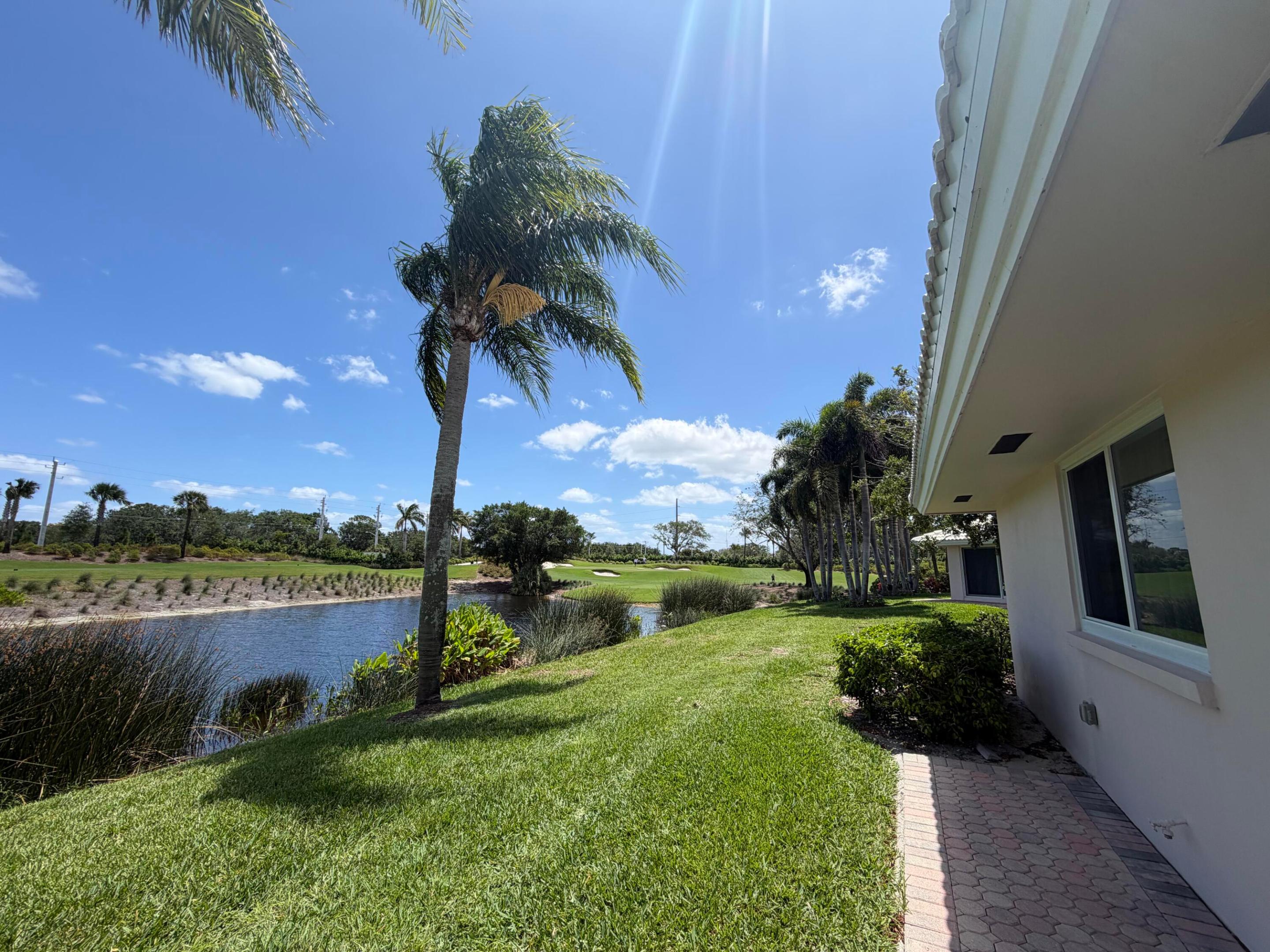 QUAIL RIDGE CONDO 21 - Residential