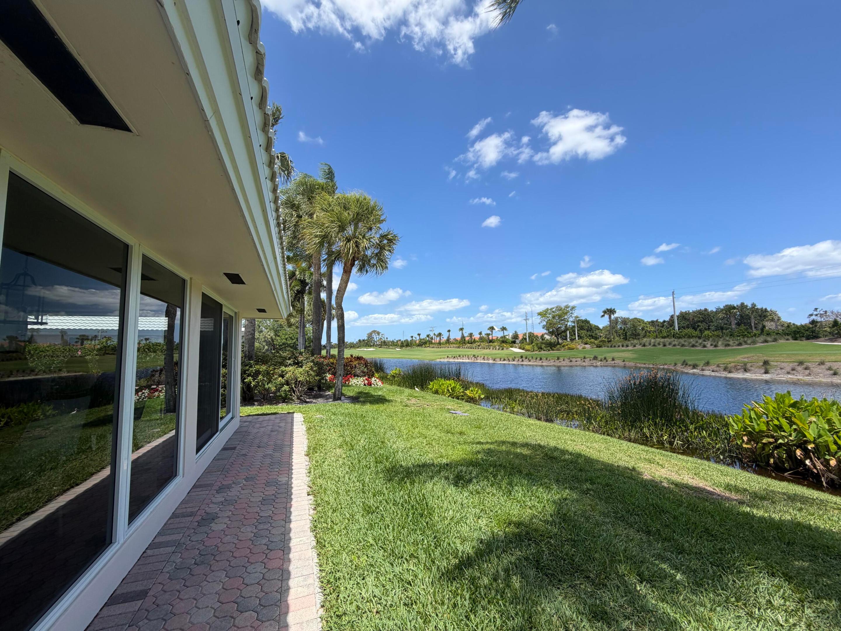 QUAIL RIDGE CONDO 21 - Residential