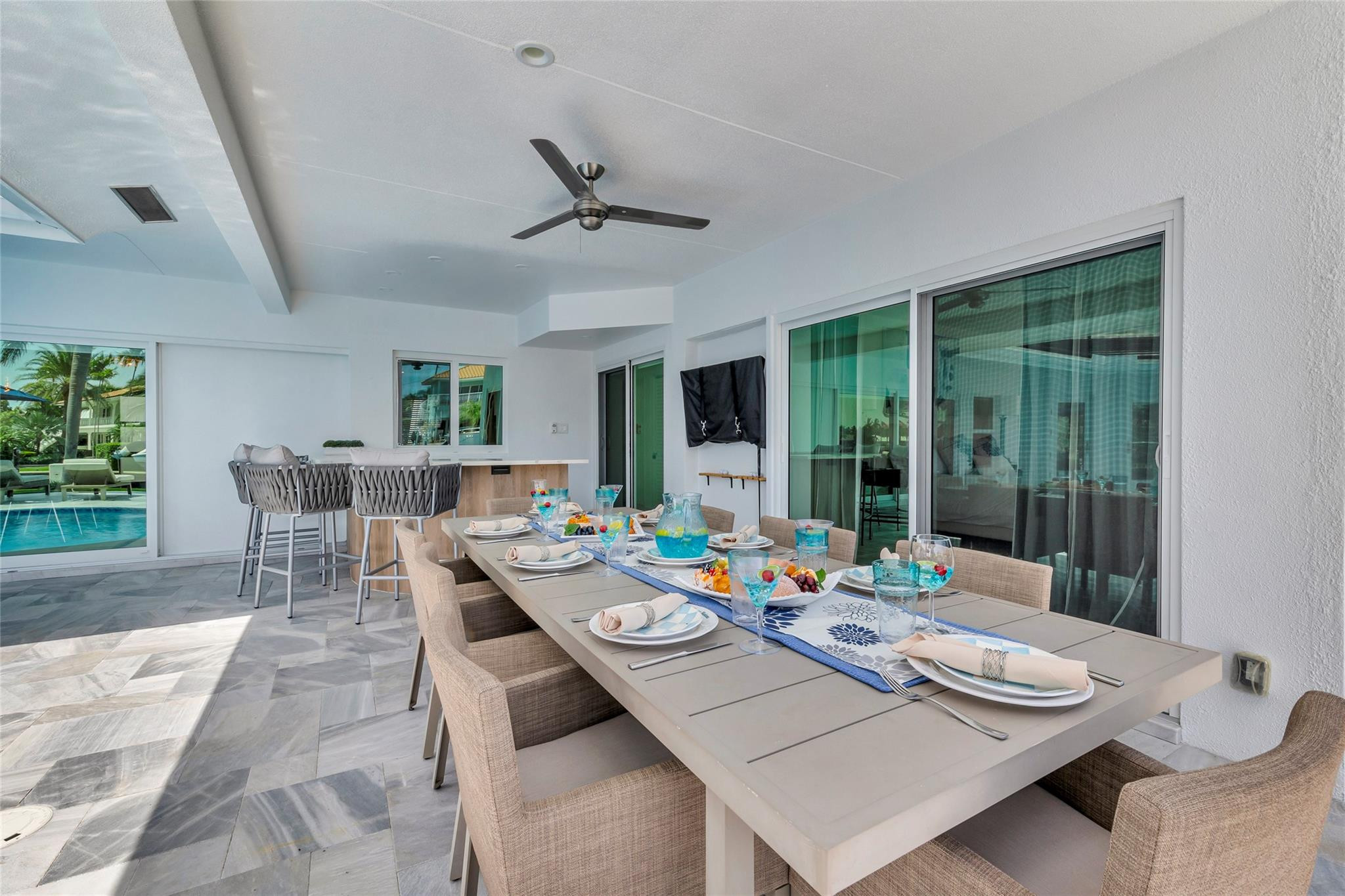 BERMUDA-RIVIERA - Residential Lease