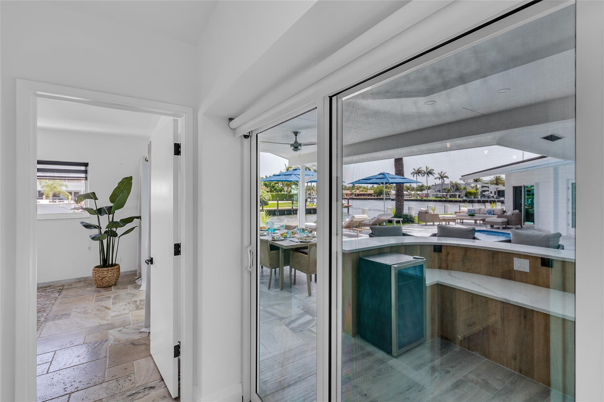 BERMUDA-RIVIERA - Residential Lease