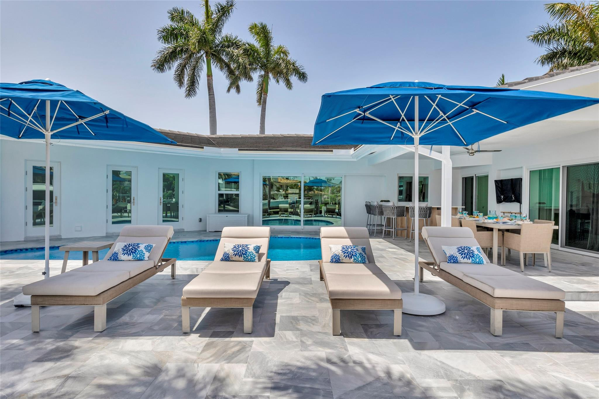 BERMUDA-RIVIERA - Residential Lease