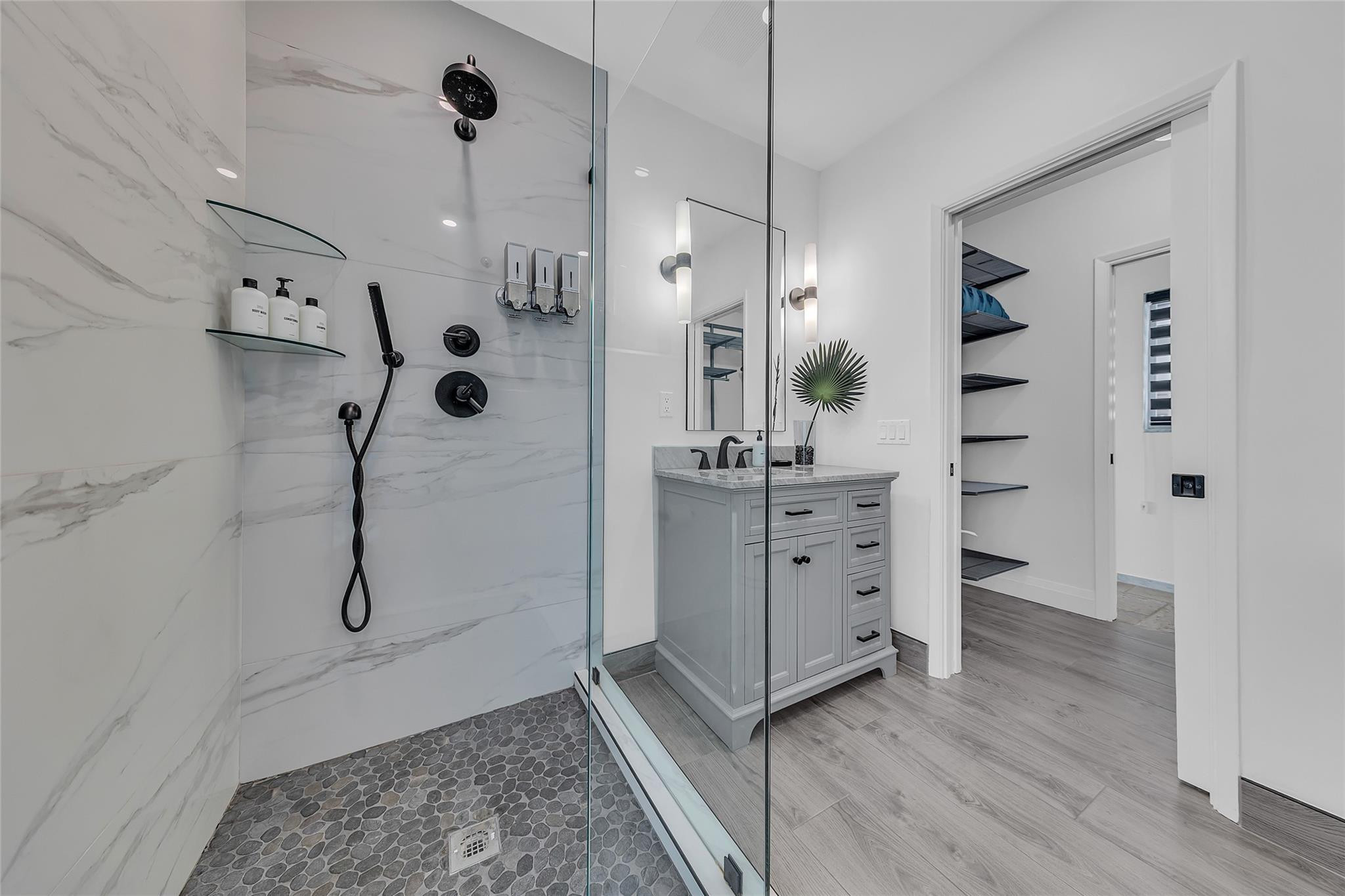 BERMUDA-RIVIERA - Residential Lease