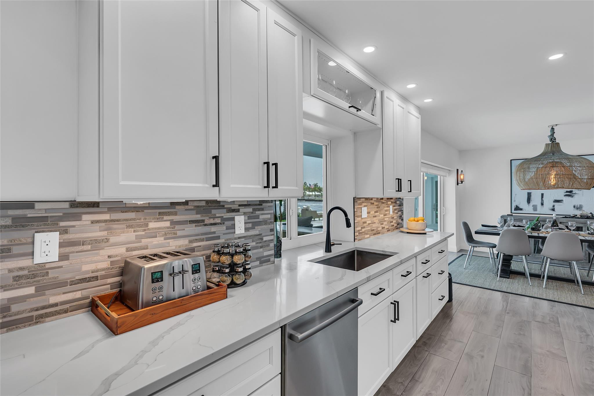 BERMUDA-RIVIERA - Residential Lease