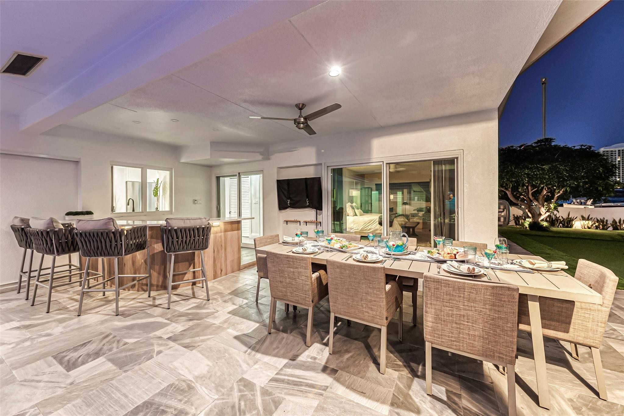 BERMUDA-RIVIERA - Residential Lease