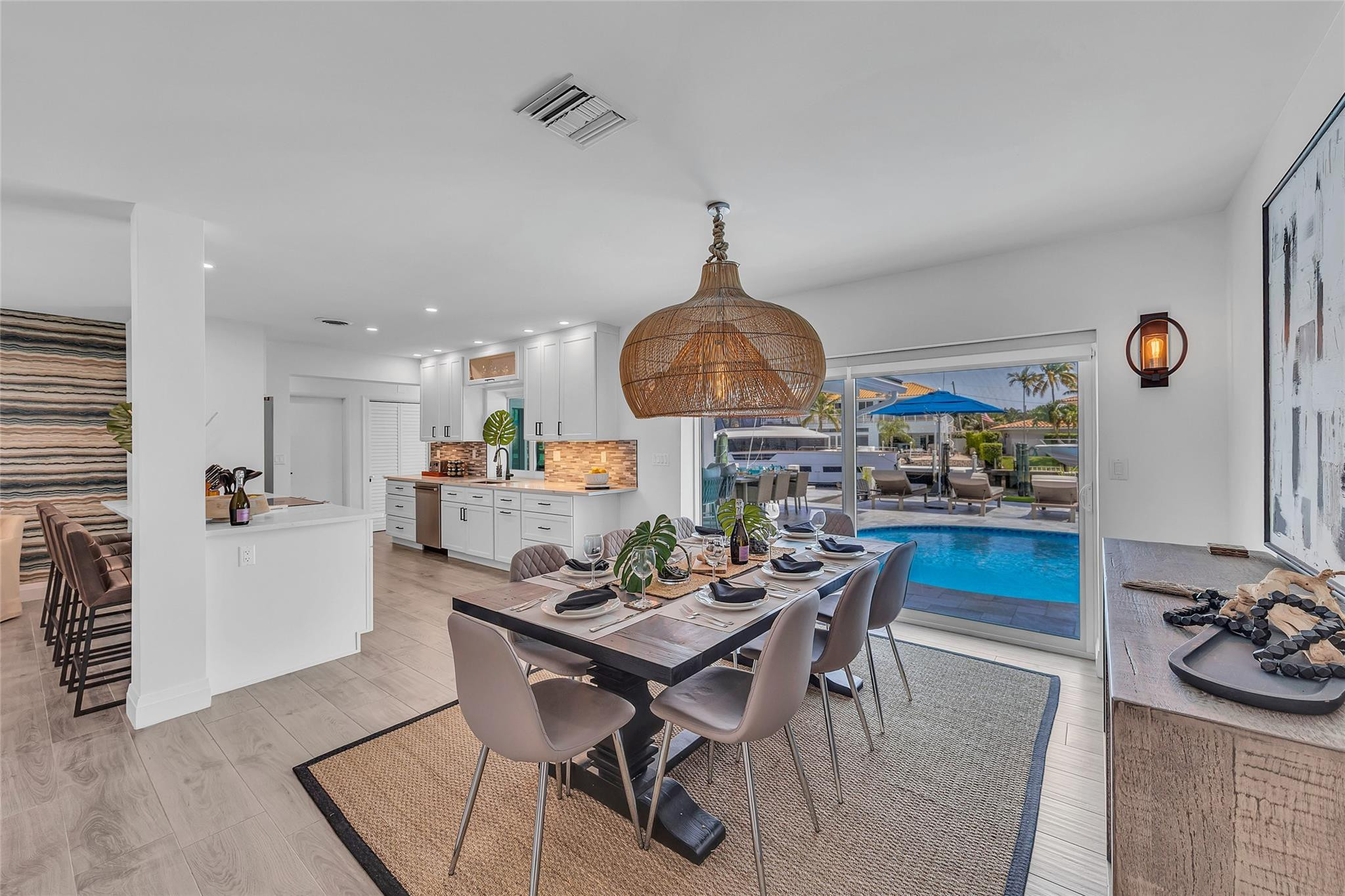 BERMUDA-RIVIERA - Residential Lease