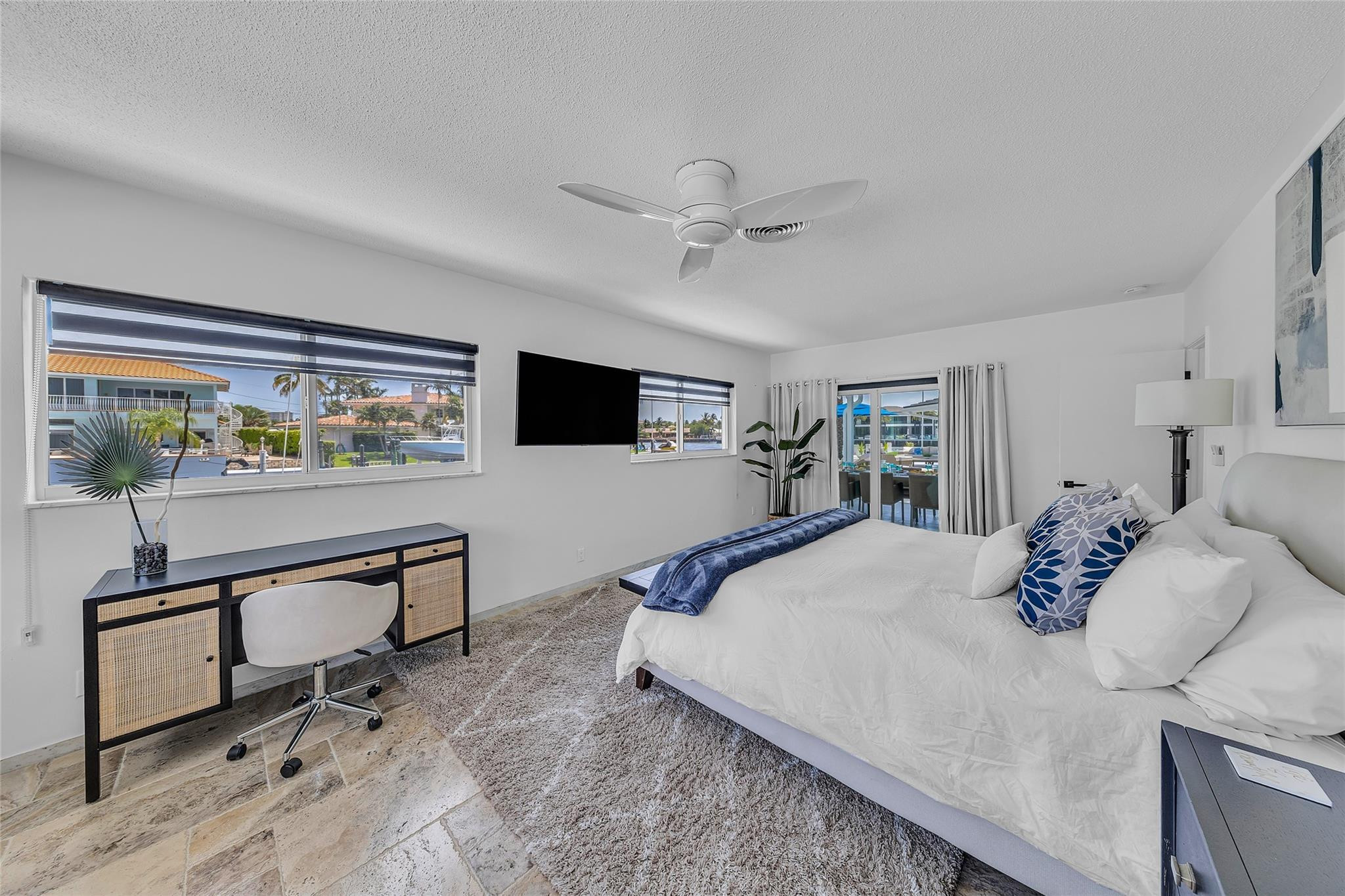 BERMUDA-RIVIERA - Residential Lease