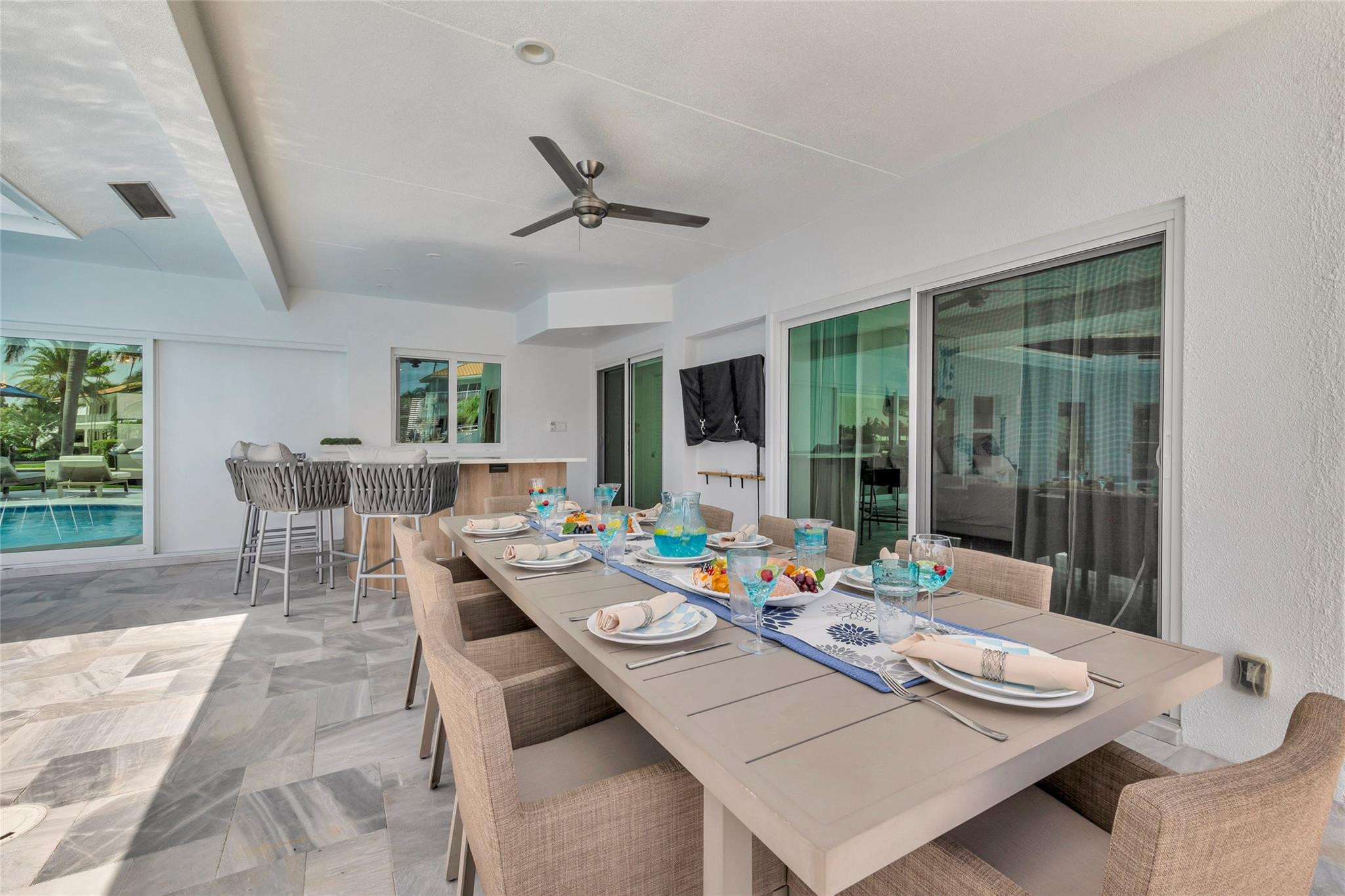 BERMUDA-RIVIERA - Residential Lease