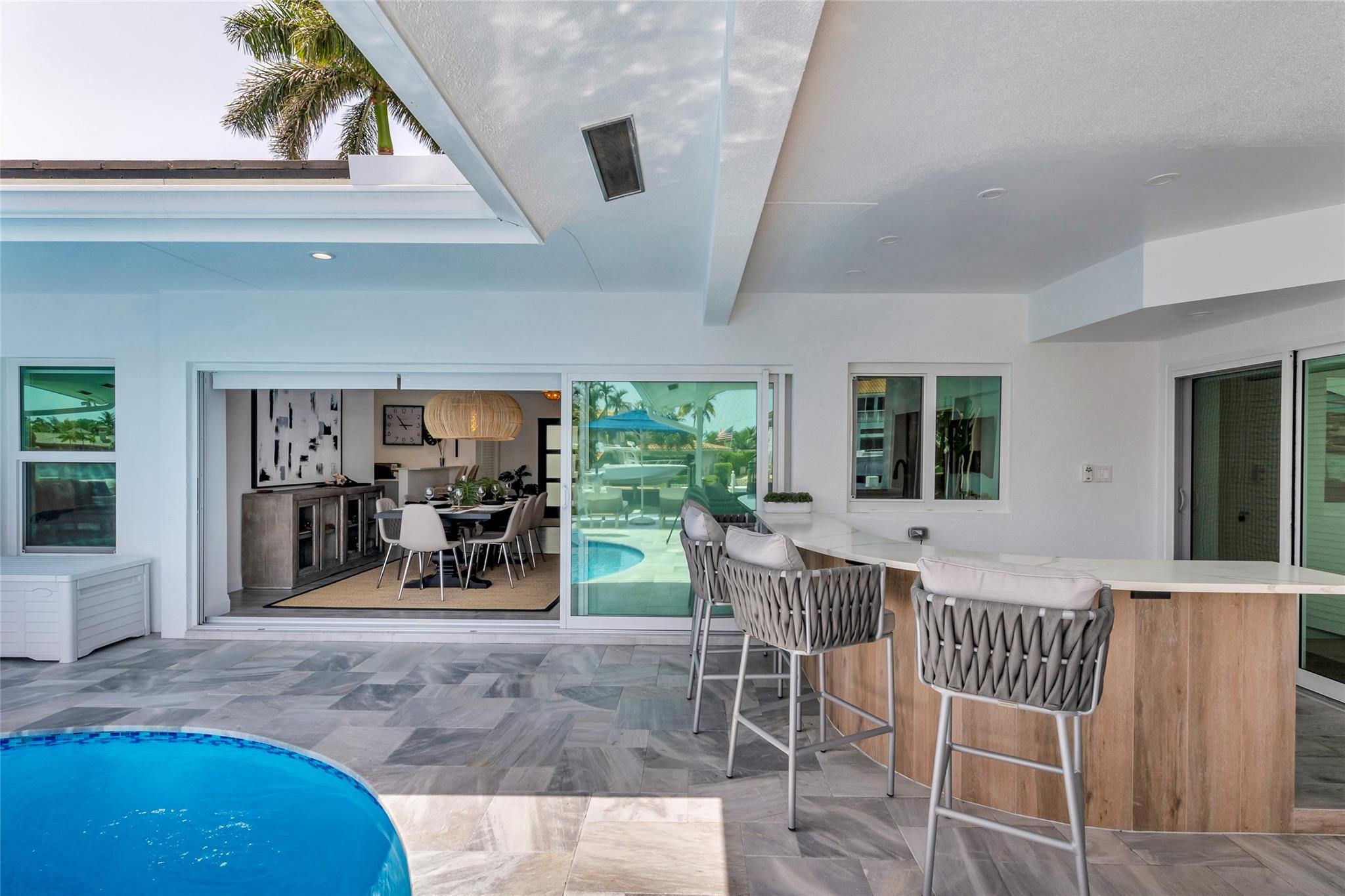 BERMUDA-RIVIERA - Residential Lease