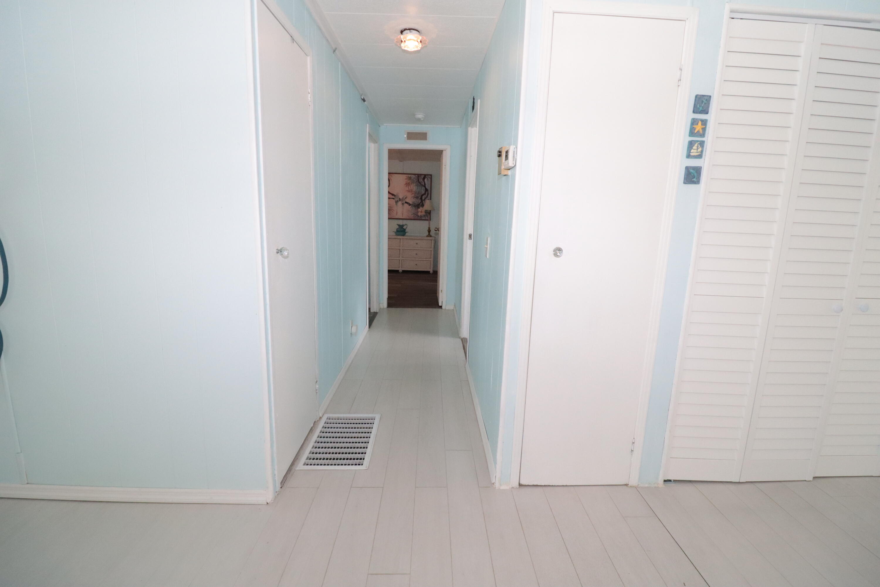JAMAICA BAY MOBILE HOME CO OP - Residential