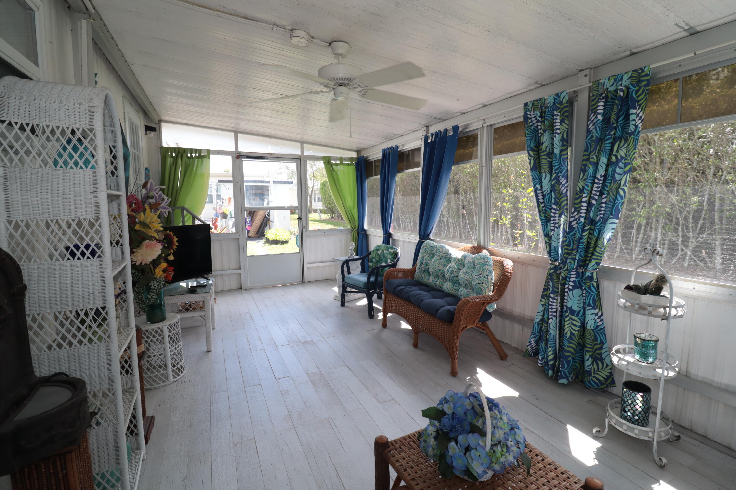 JAMAICA BAY MOBILE HOME CO OP - Residential