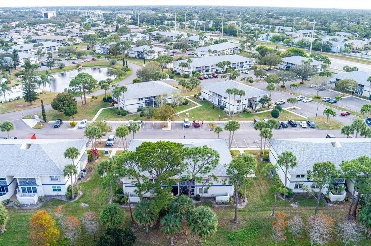 MIDPORT PLACE I, A CONDOMINIUM - Residential