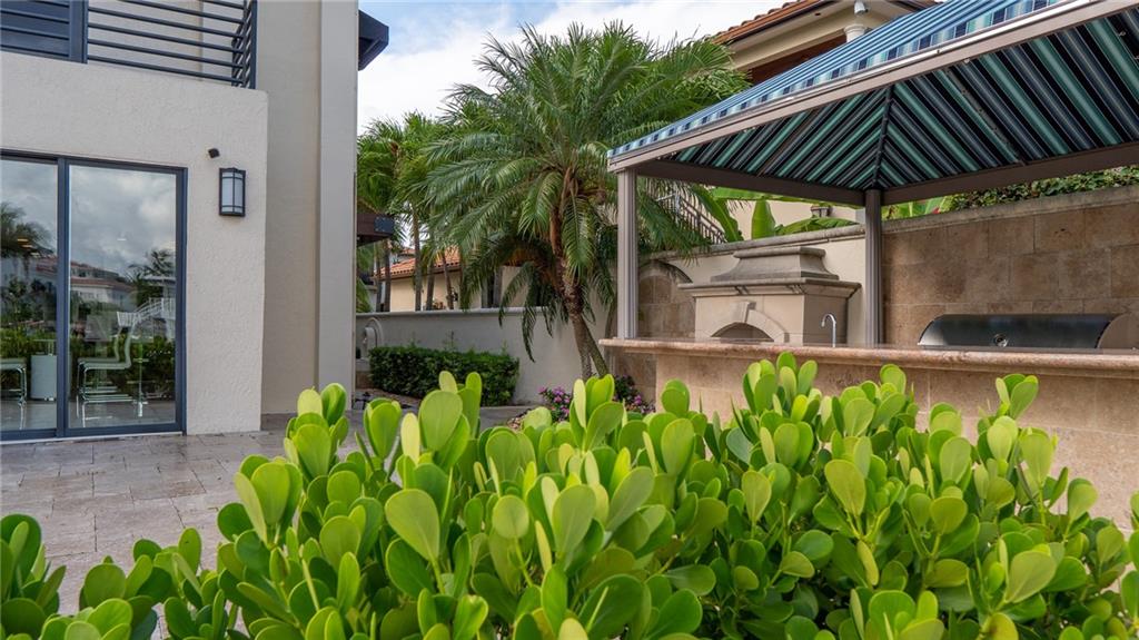 Beach Way Heights - Residential