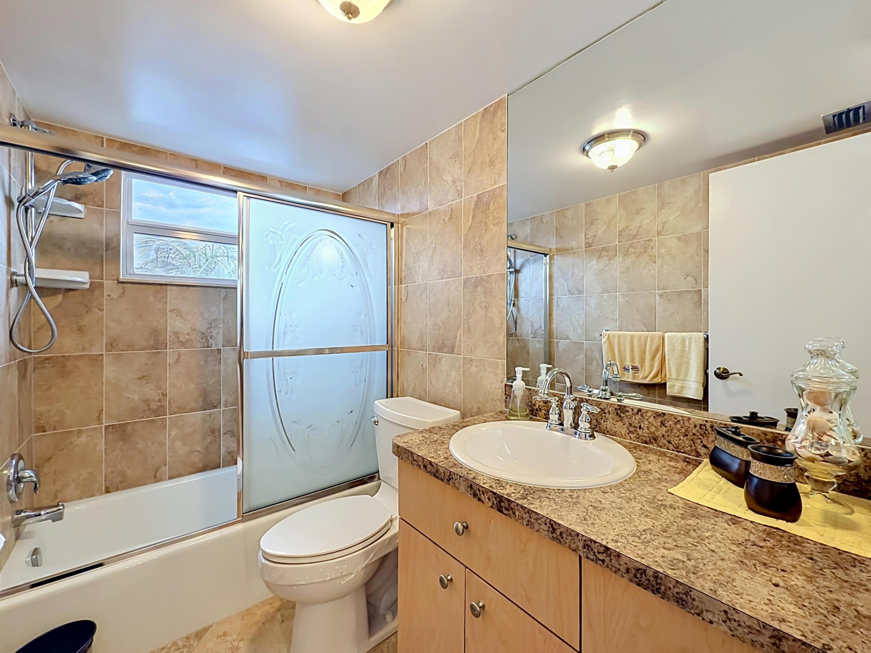 GARNET CONDO - Residential
