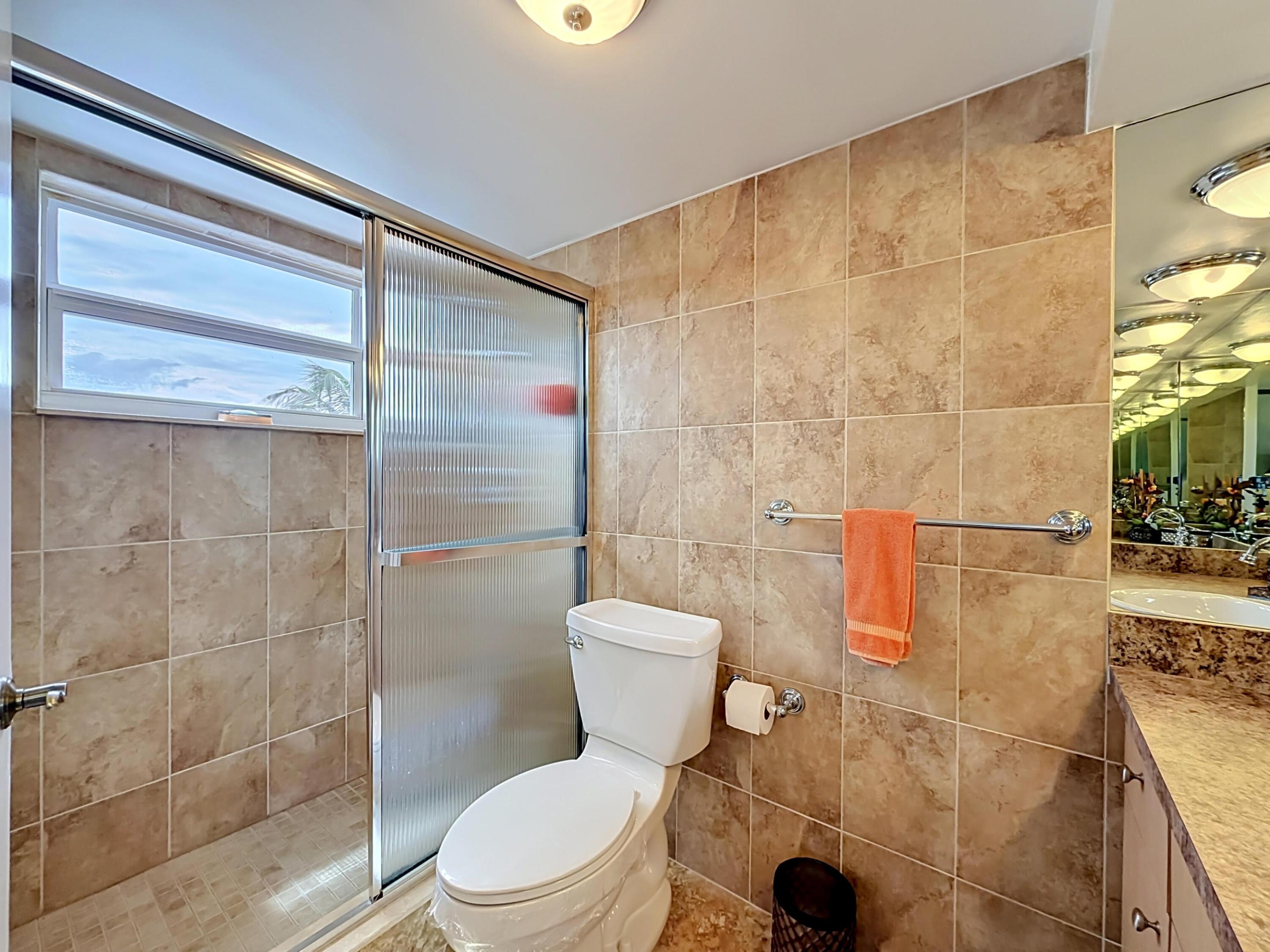 GARNET CONDO - Residential