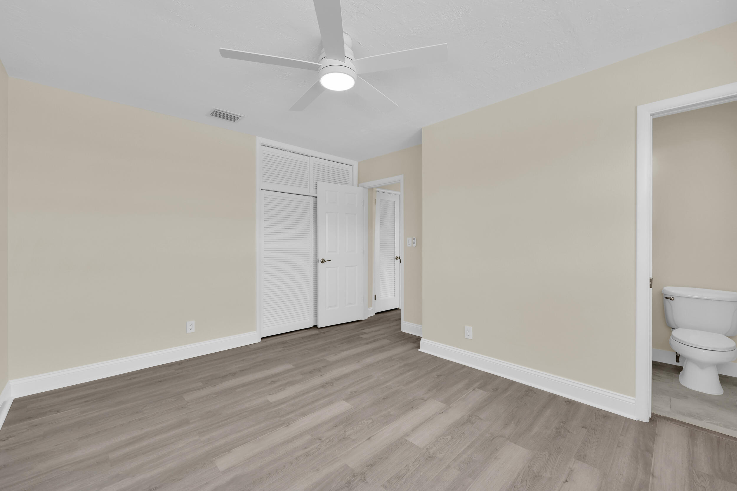 SOUTHGATE - Residential Lease