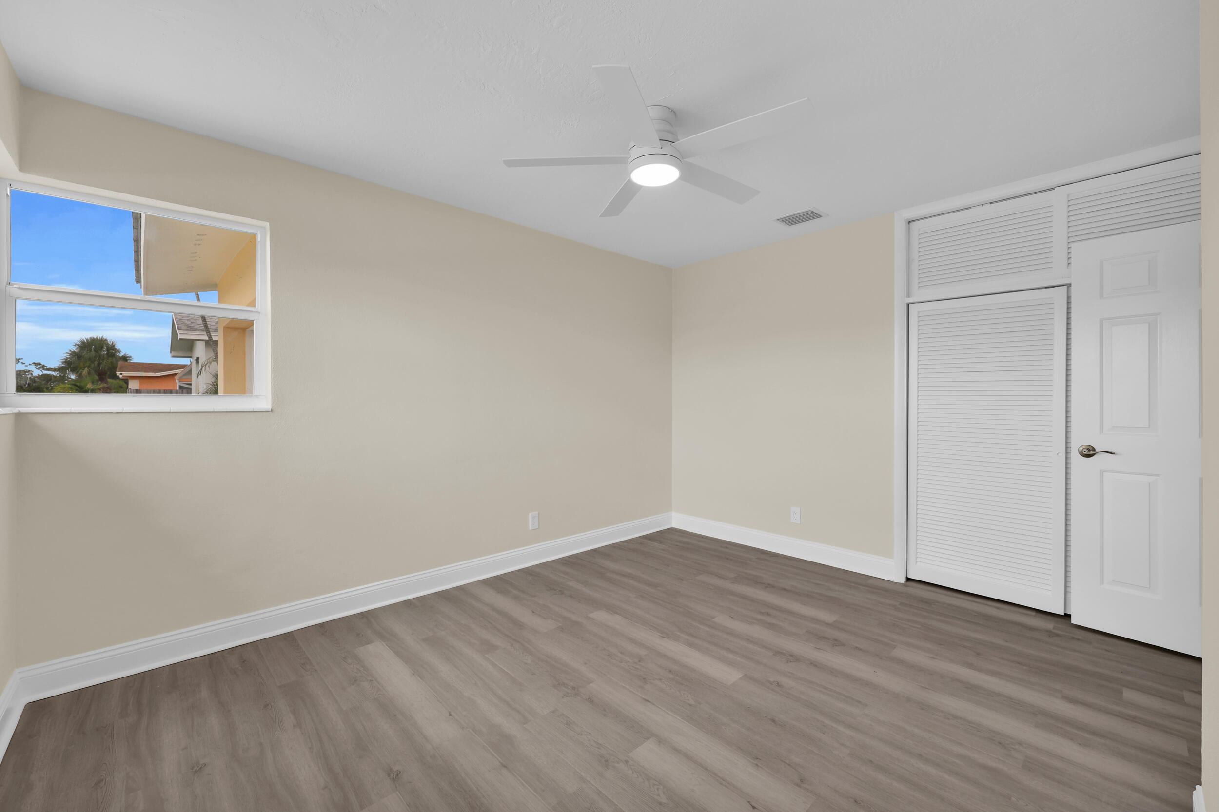 SOUTHGATE - Residential Lease