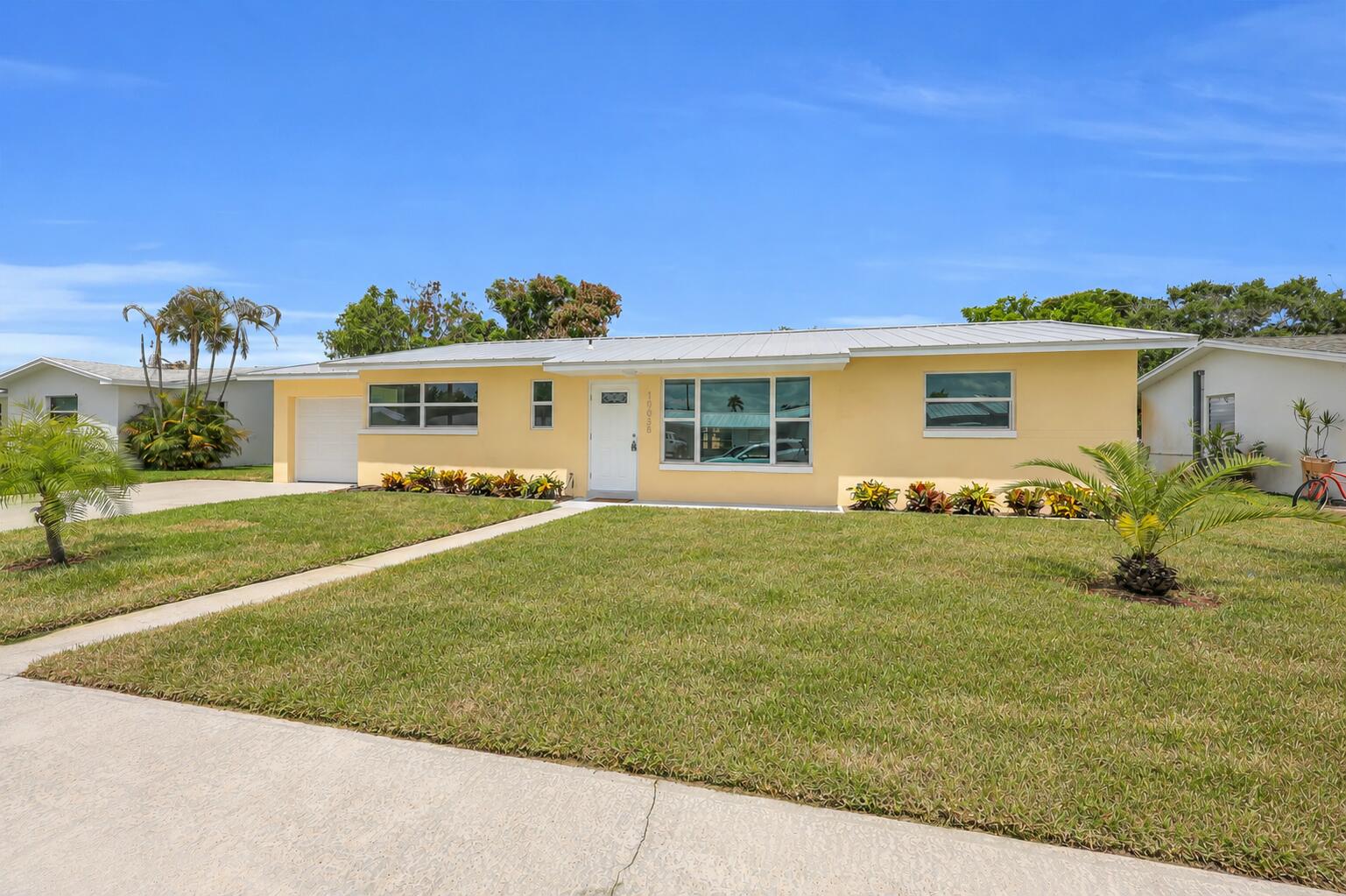 SOUTHGATE - Residential Lease