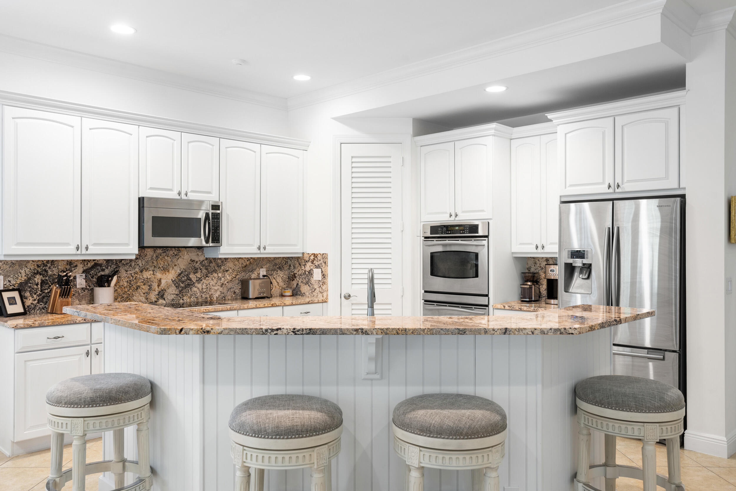 PALM COVE GOLF & YACHT CLUB - Residential