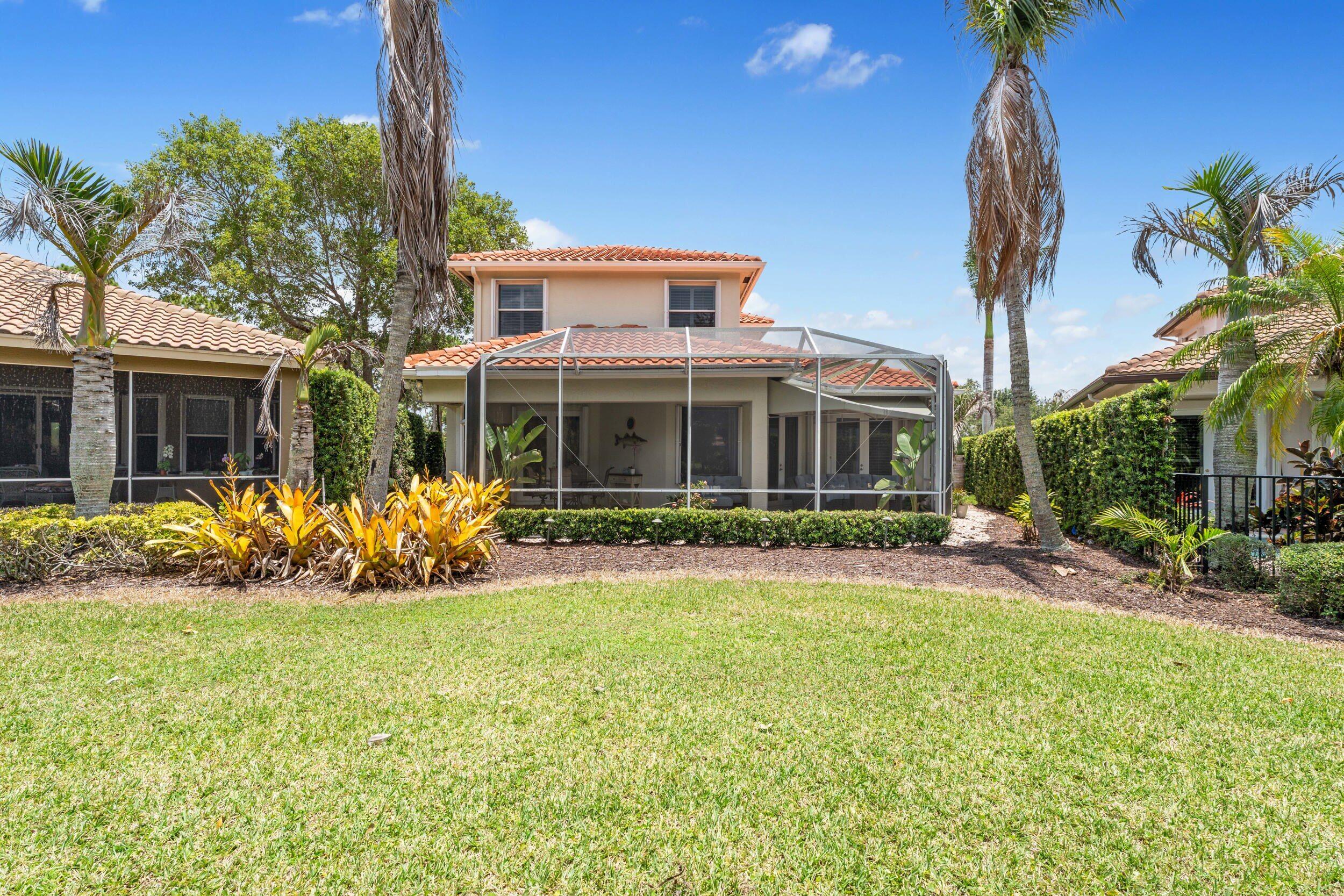 PALM COVE GOLF & YACHT CLUB - Residential