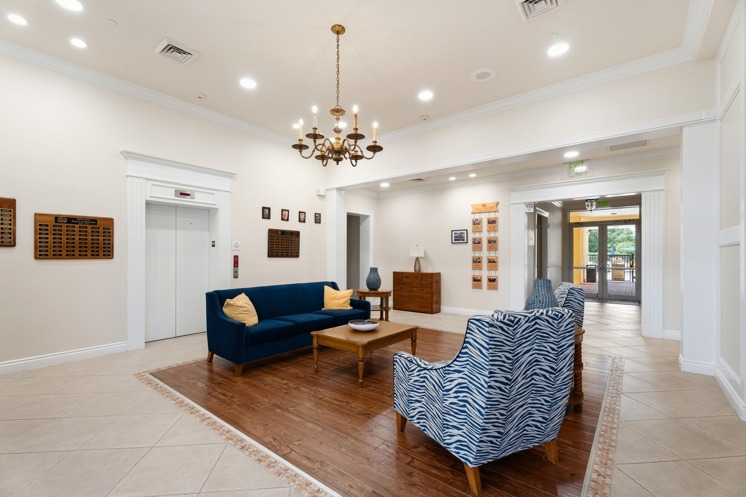 PALM COVE GOLF & YACHT CLUB - Residential
