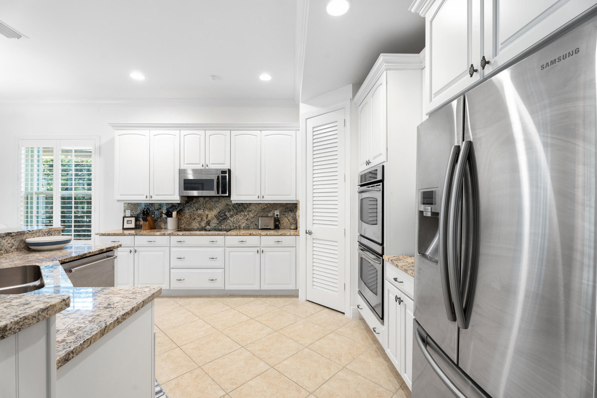 PALM COVE GOLF & YACHT CLUB - Residential
